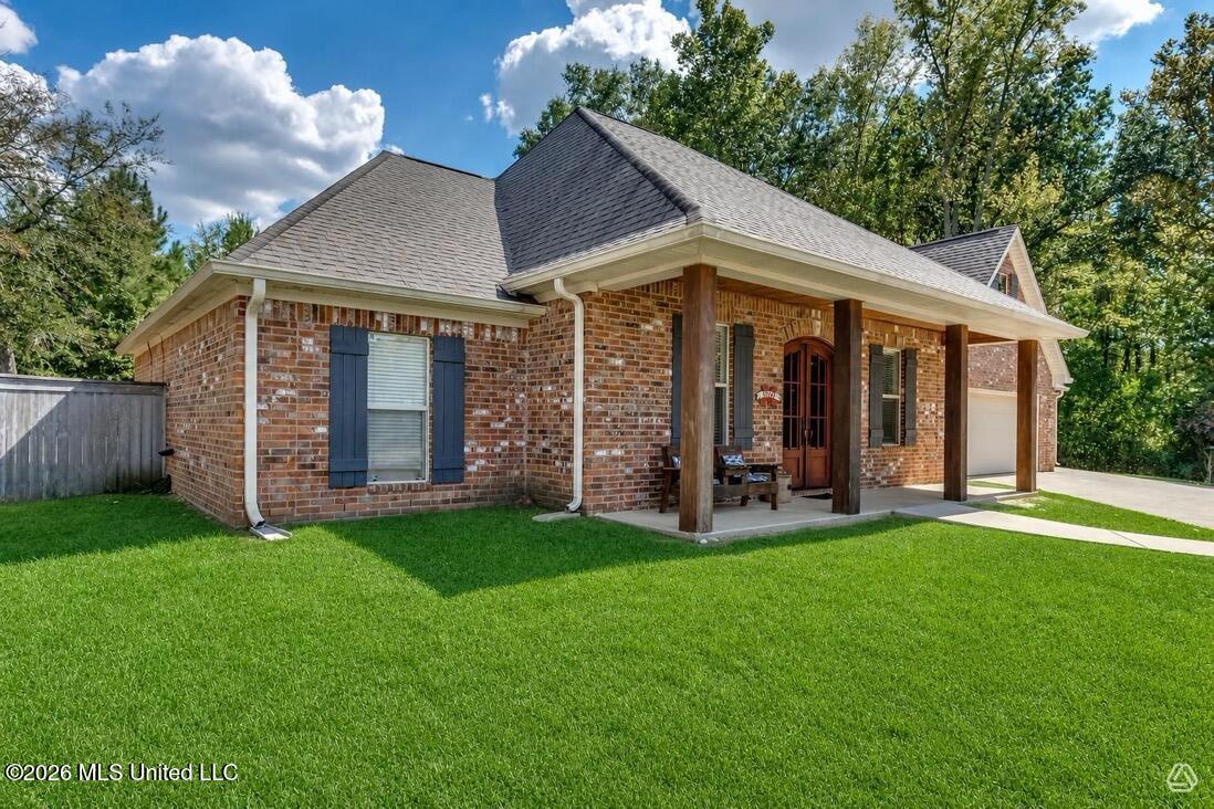 143 Glen Arbor Court Property Photo 7