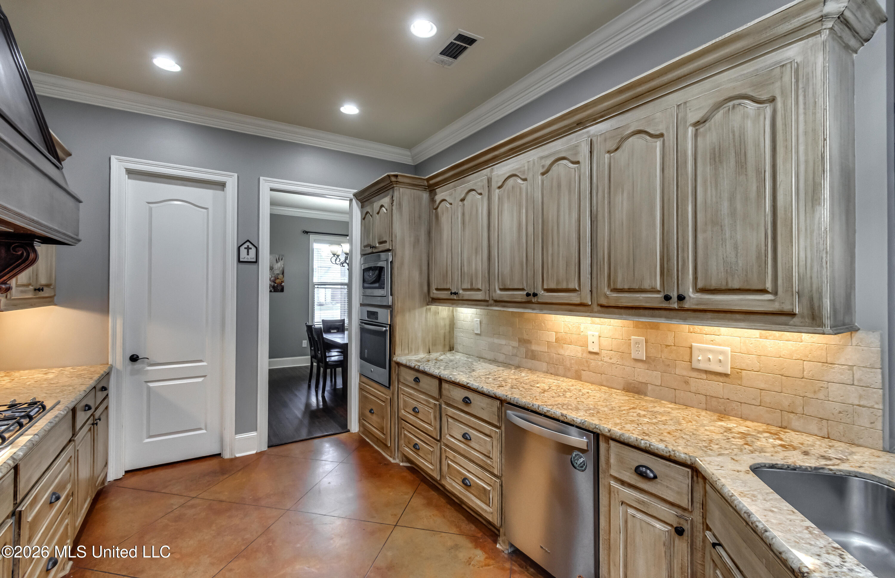 143 Glen Arbor Court Property Photo 21