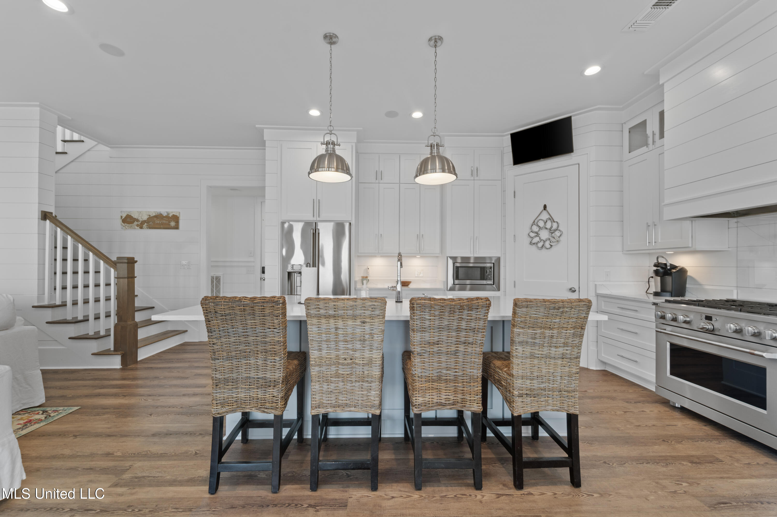 619 Sandy Hook Drive Property Photo 12