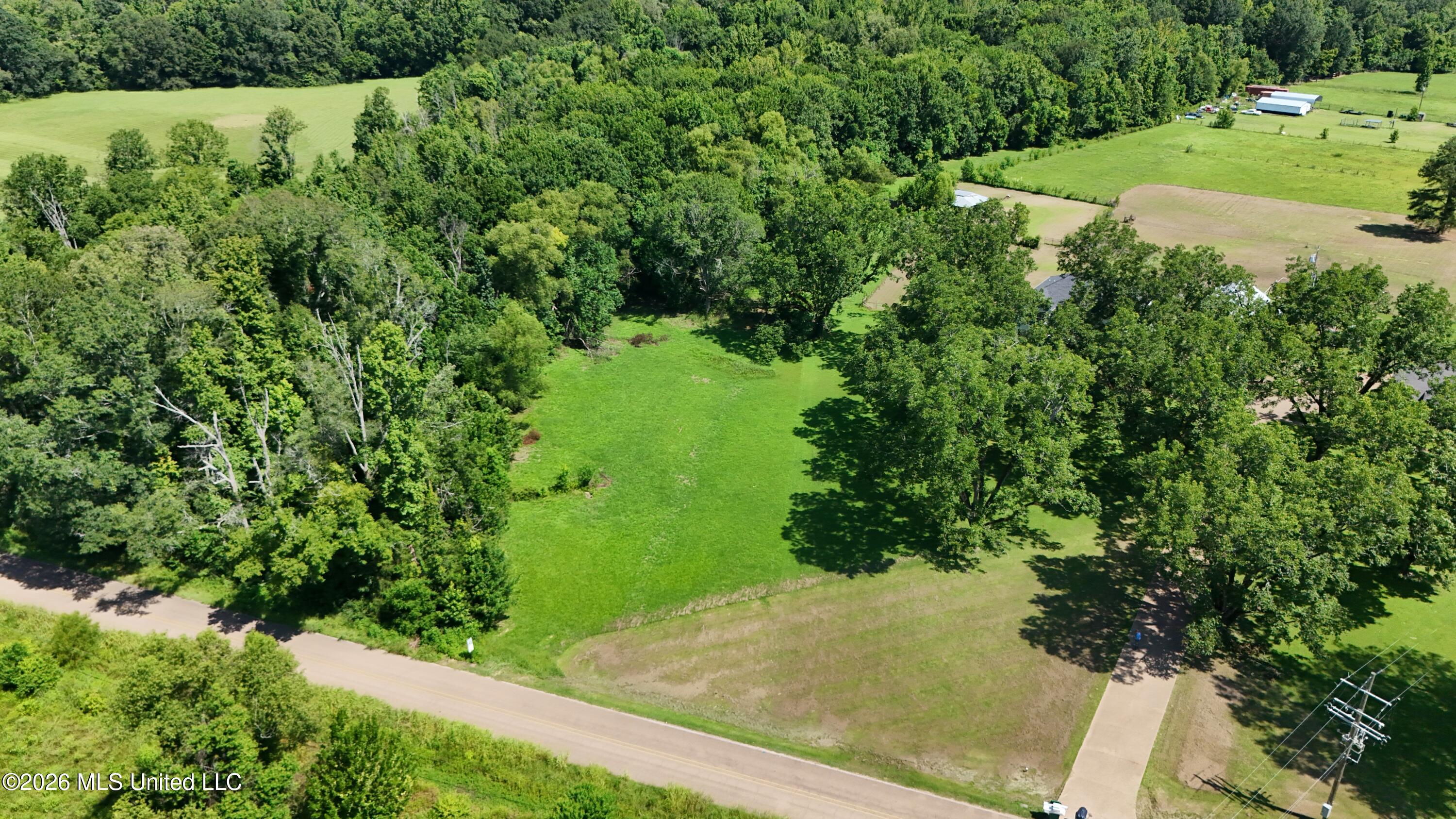 2930 Airport Road Property Photo 7