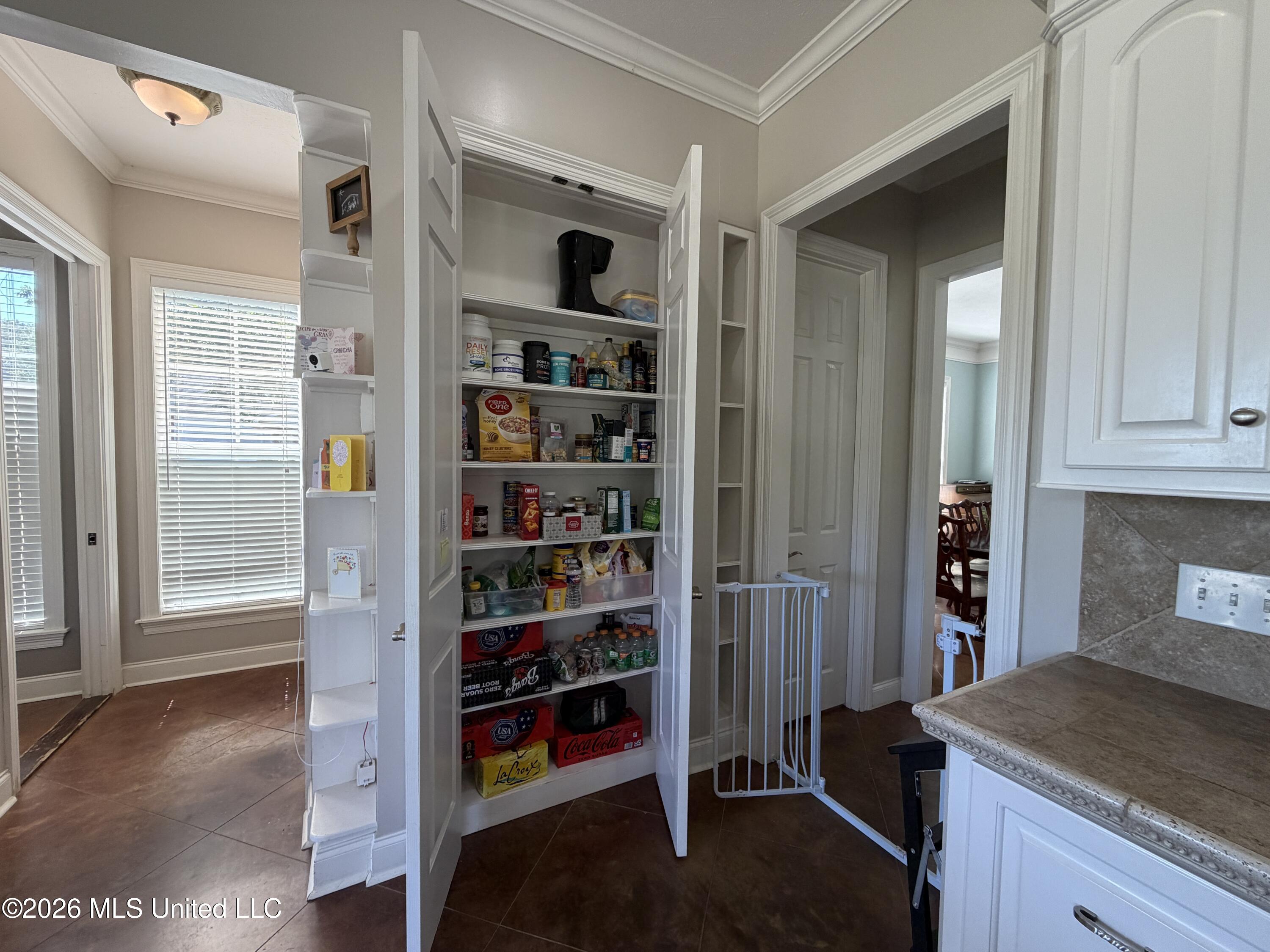2930 Airport Road Property Photo 10