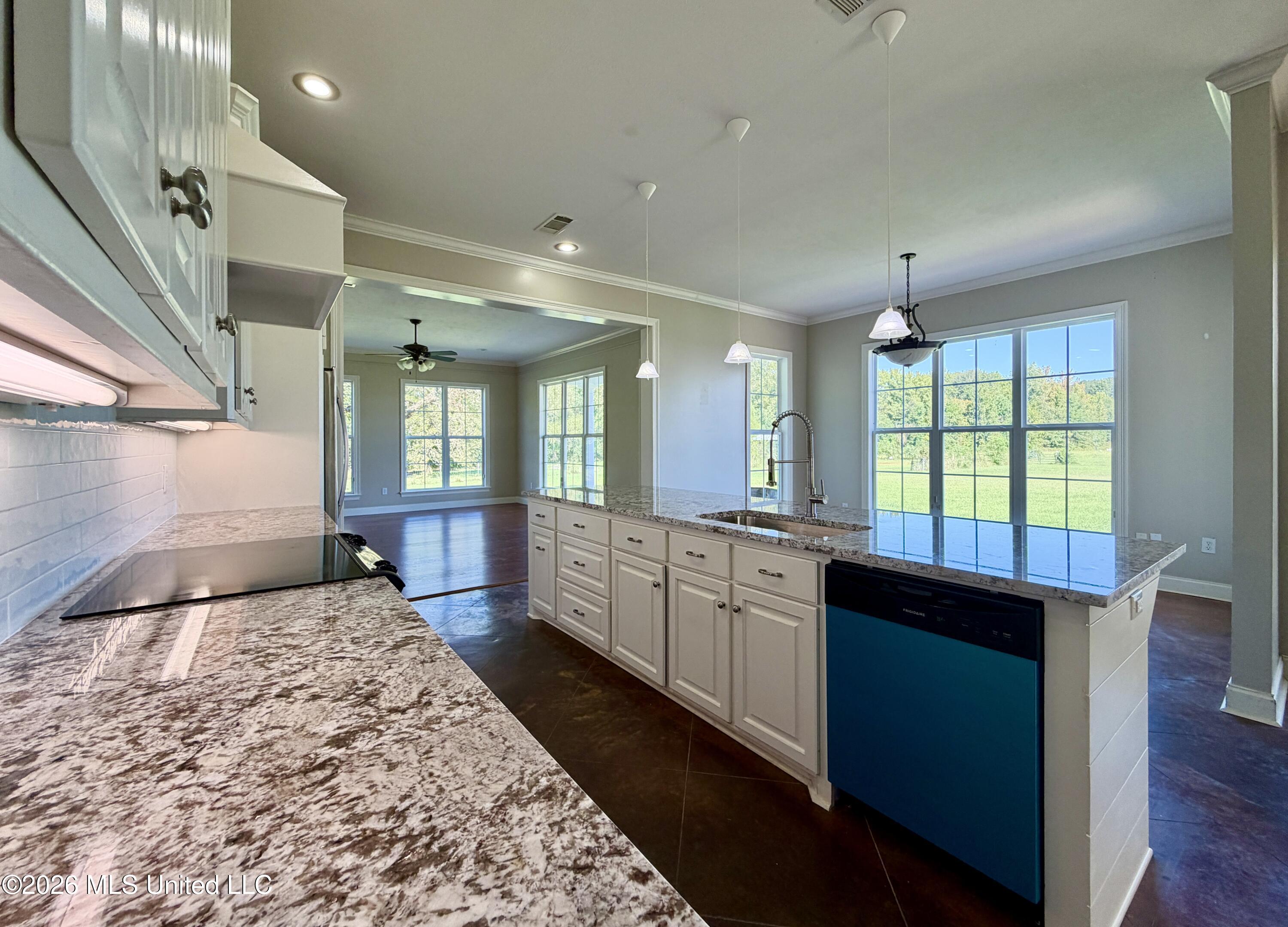 2930 Airport Road Property Photo 27
