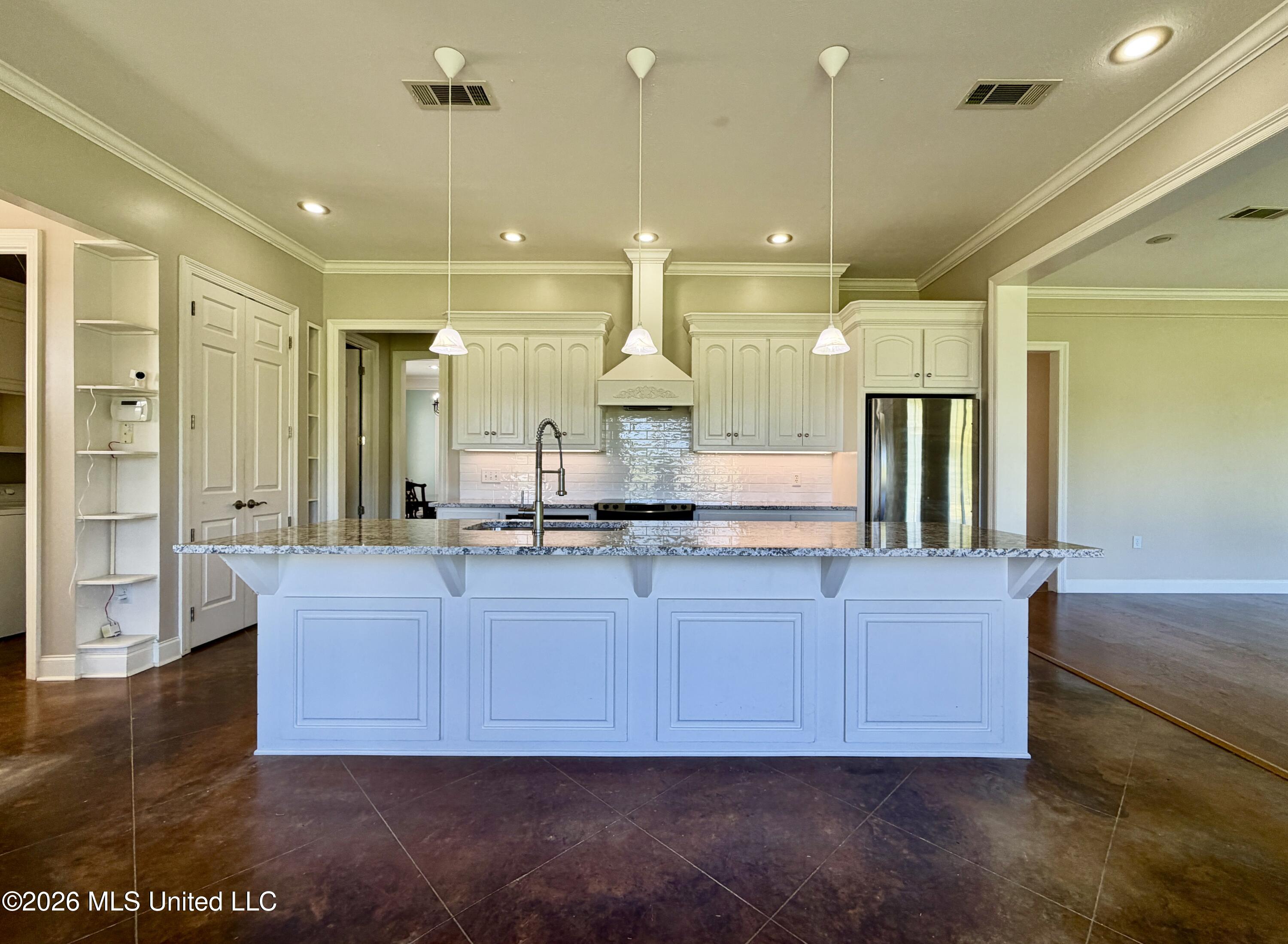 2930 Airport Road Property Photo 28