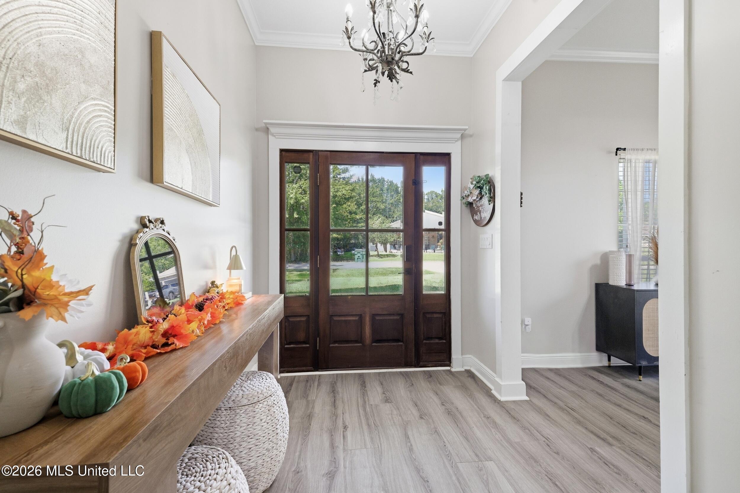 737 Ieke Circle Property Photo 7