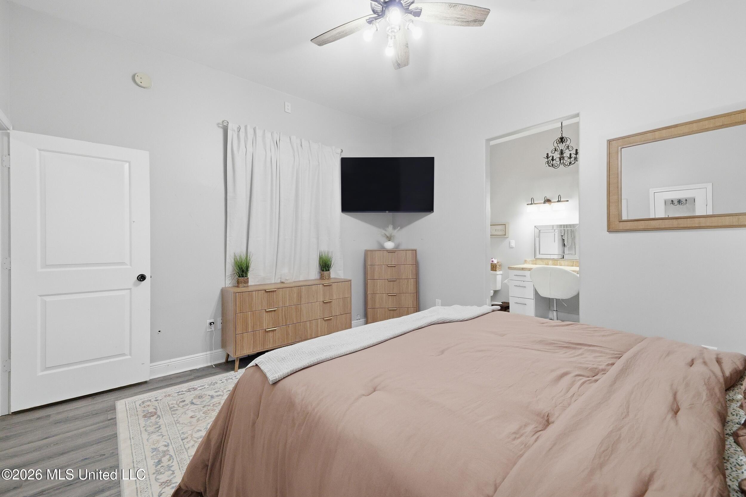 737 Ieke Circle Property Photo 45