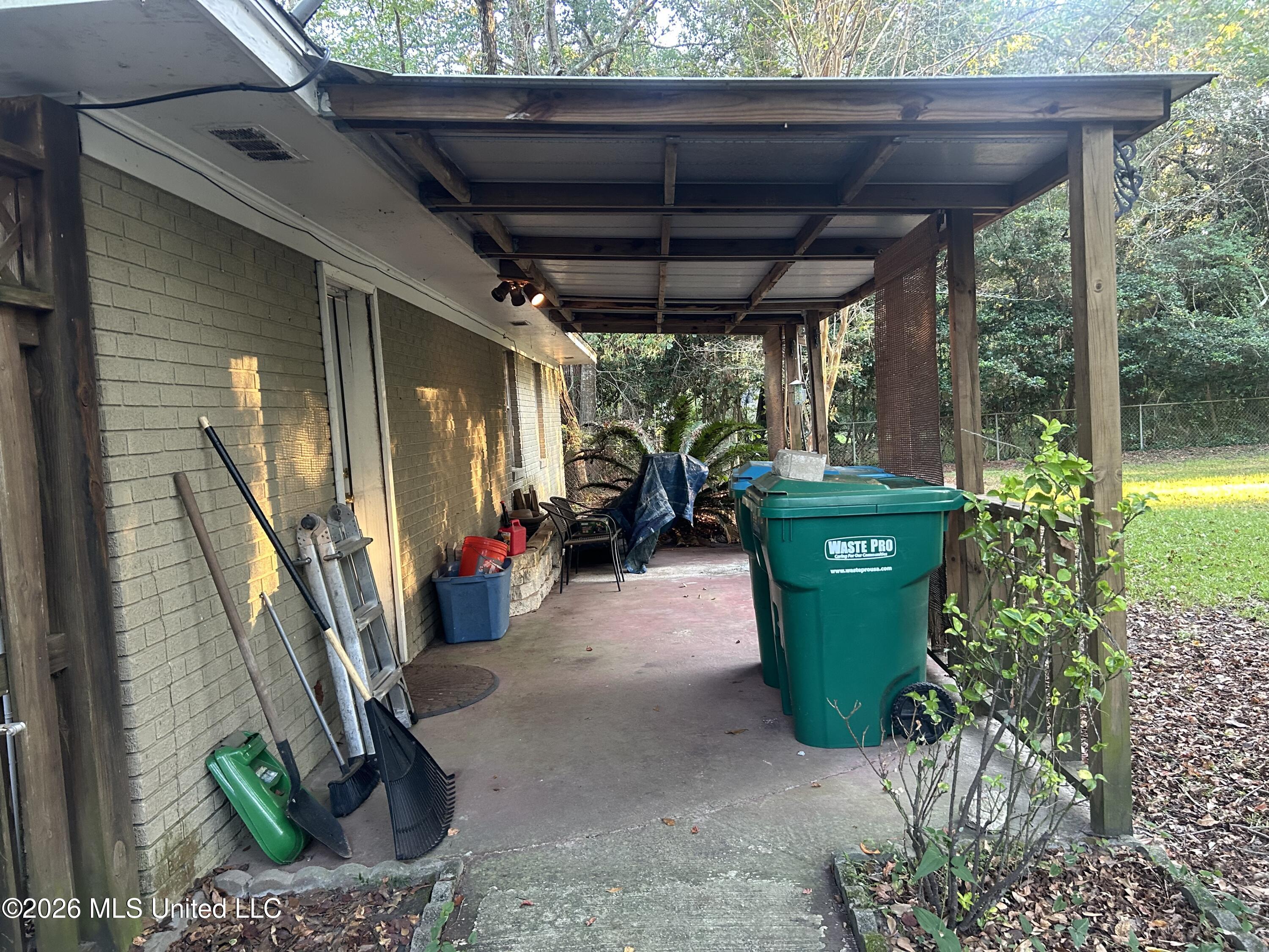 4011 Washington Avenue Property Photo 30