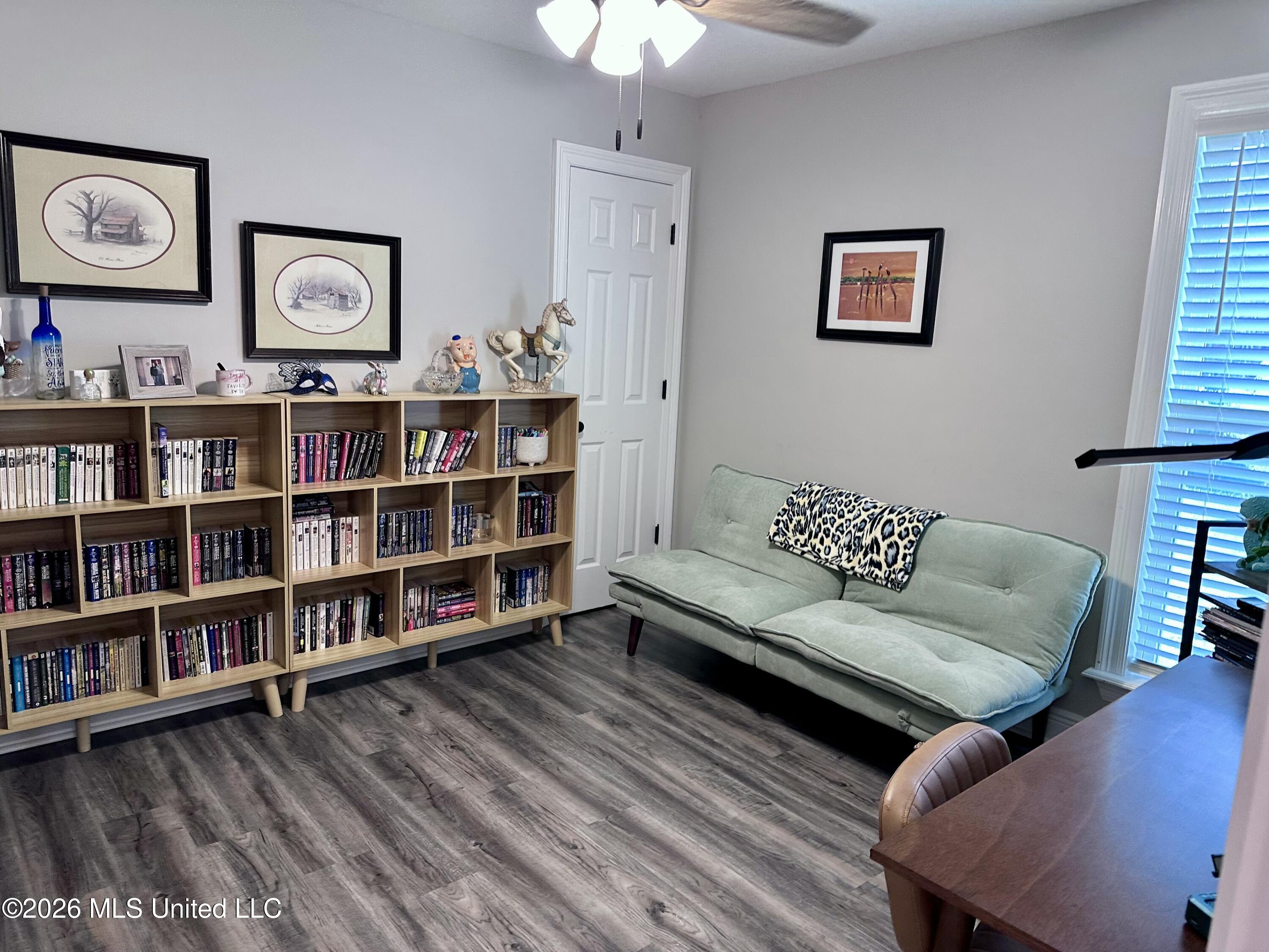 119 Foster Road Property Photo 8