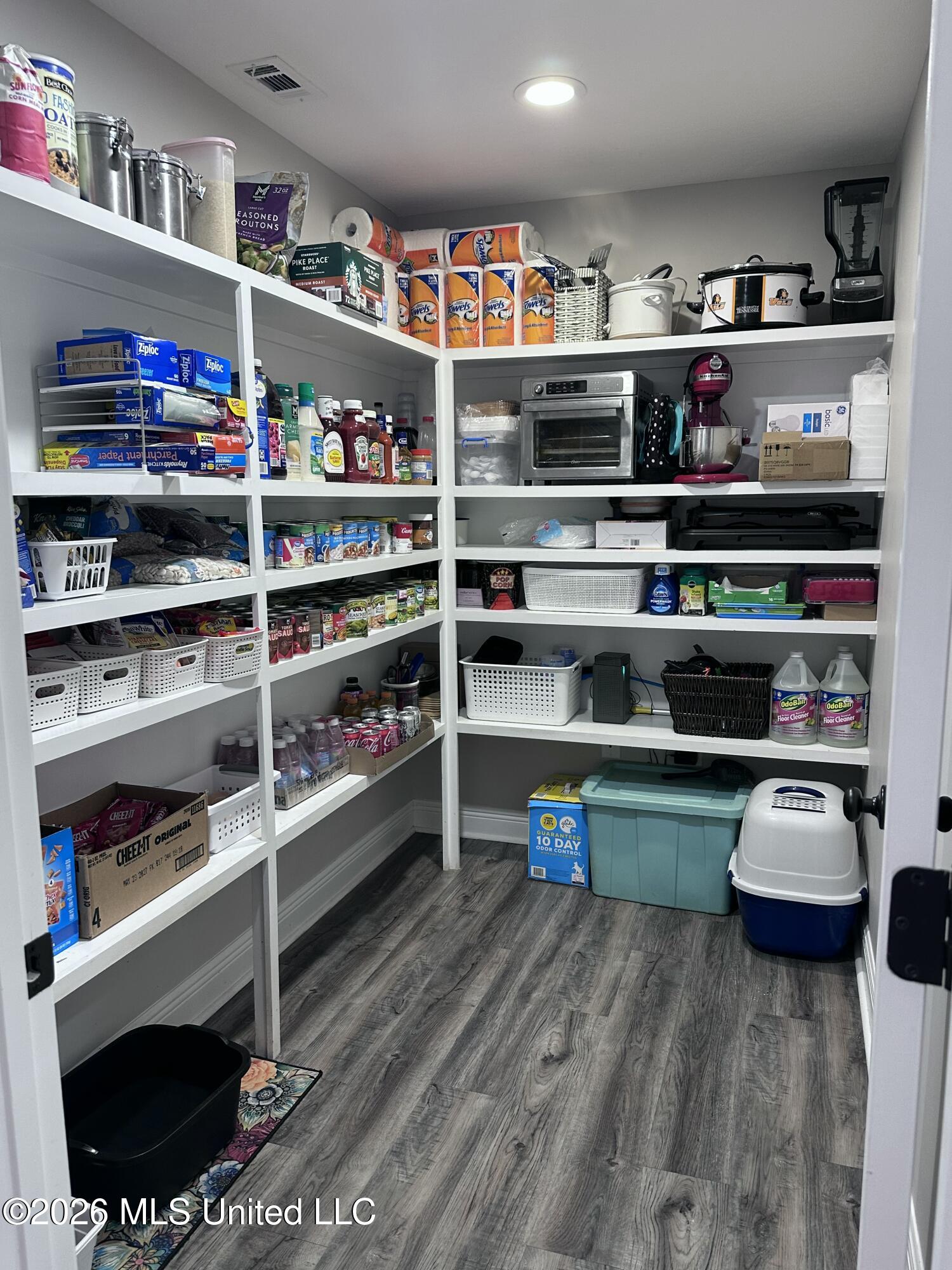 119 Foster Road Property Photo 10
