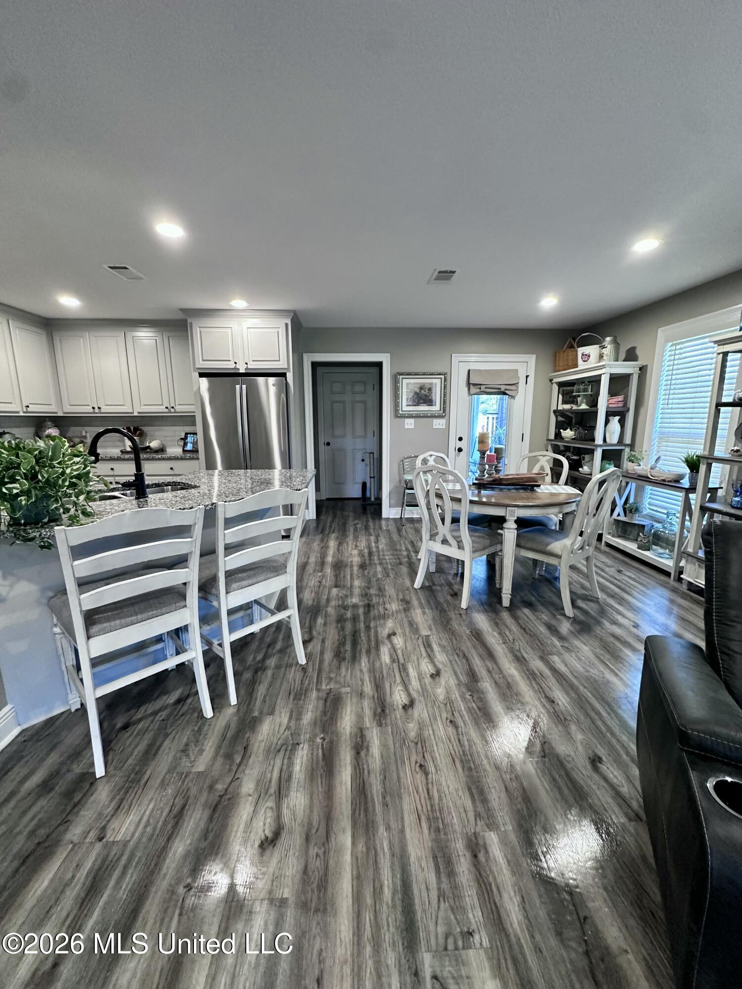 119 Foster Road Property Photo 25