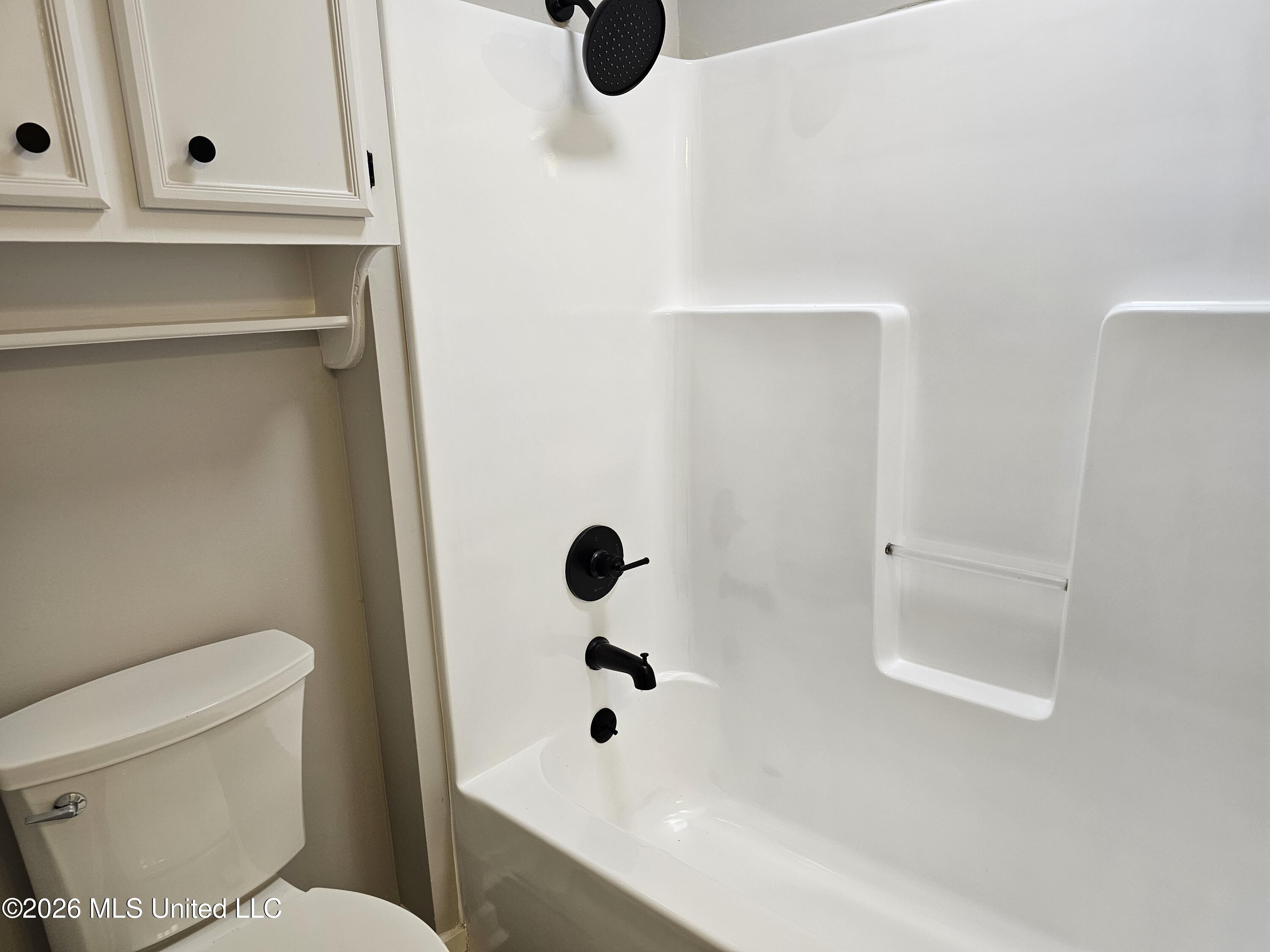 106 Brendalwood Lane Property Photo 7