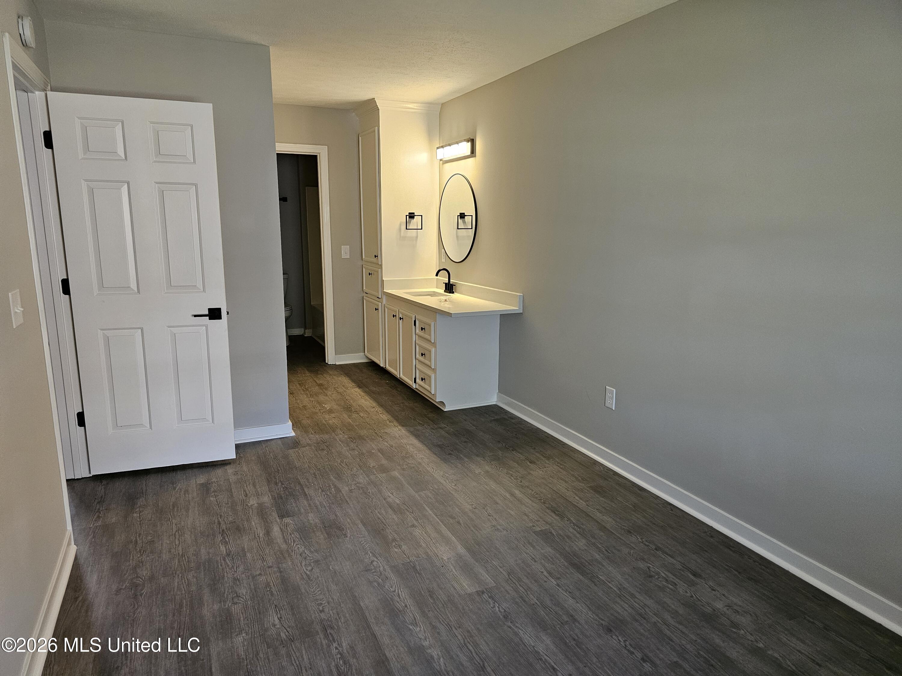 106 Brendalwood Lane Property Photo 11