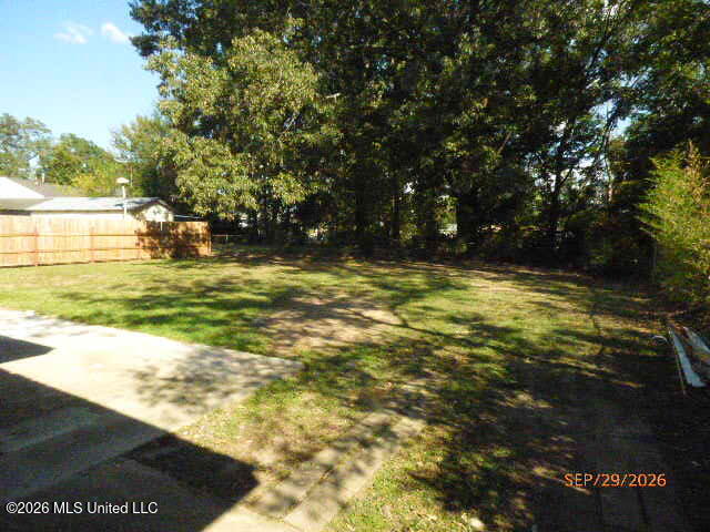 2129 2nd Street Property Photo 4
