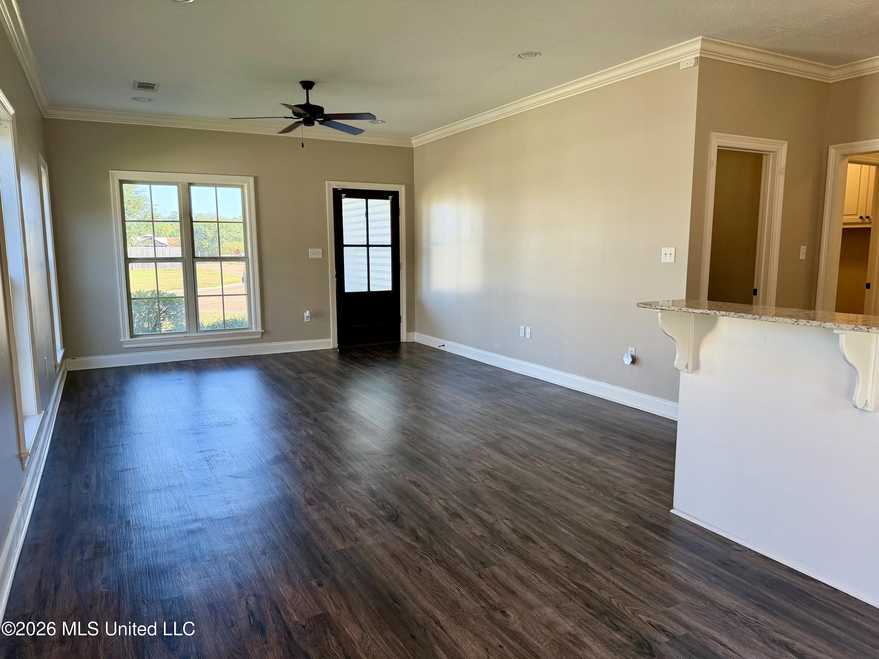 18 Trillium Property Photo 3