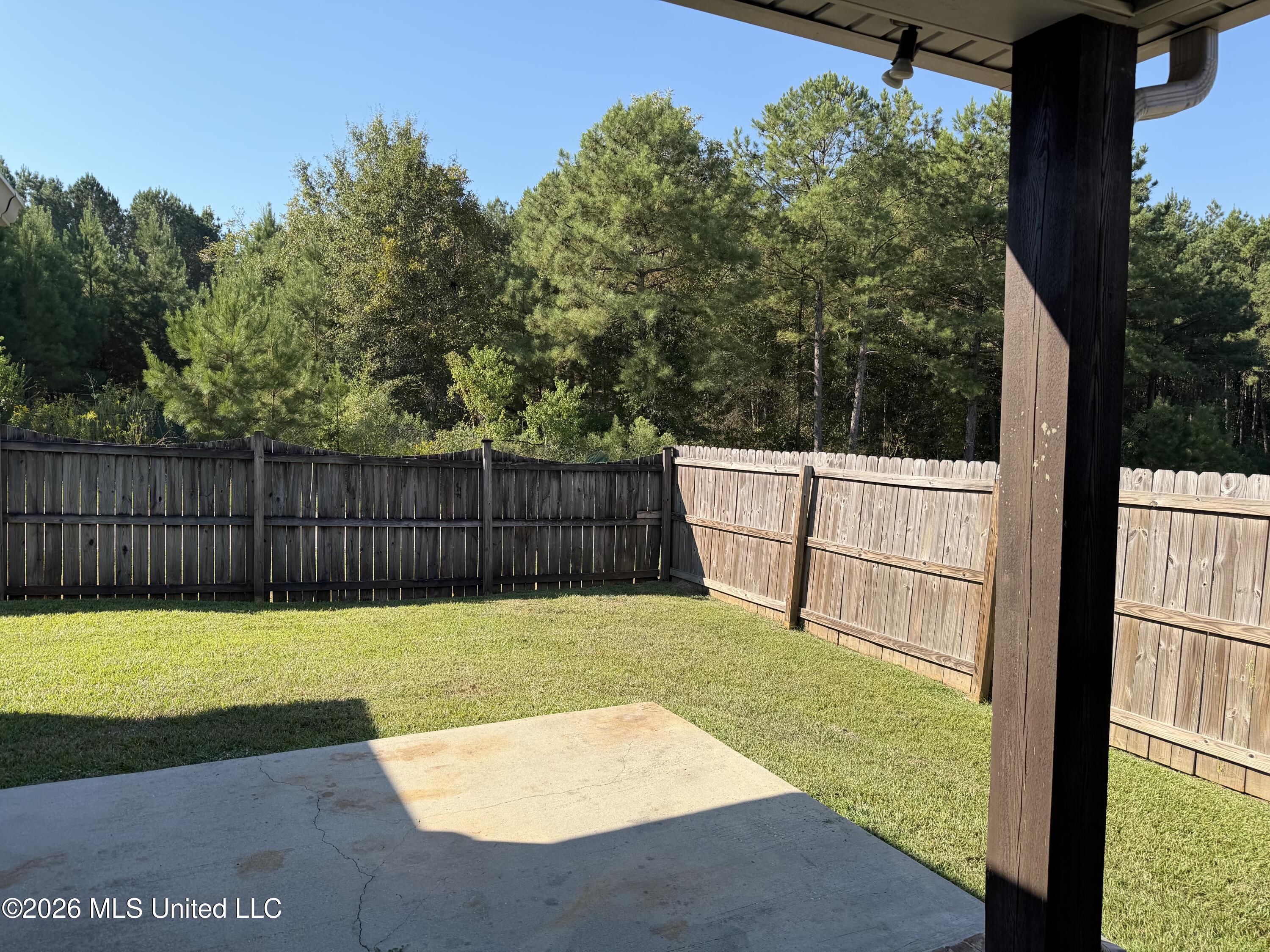 18 Trillium Property Photo 18