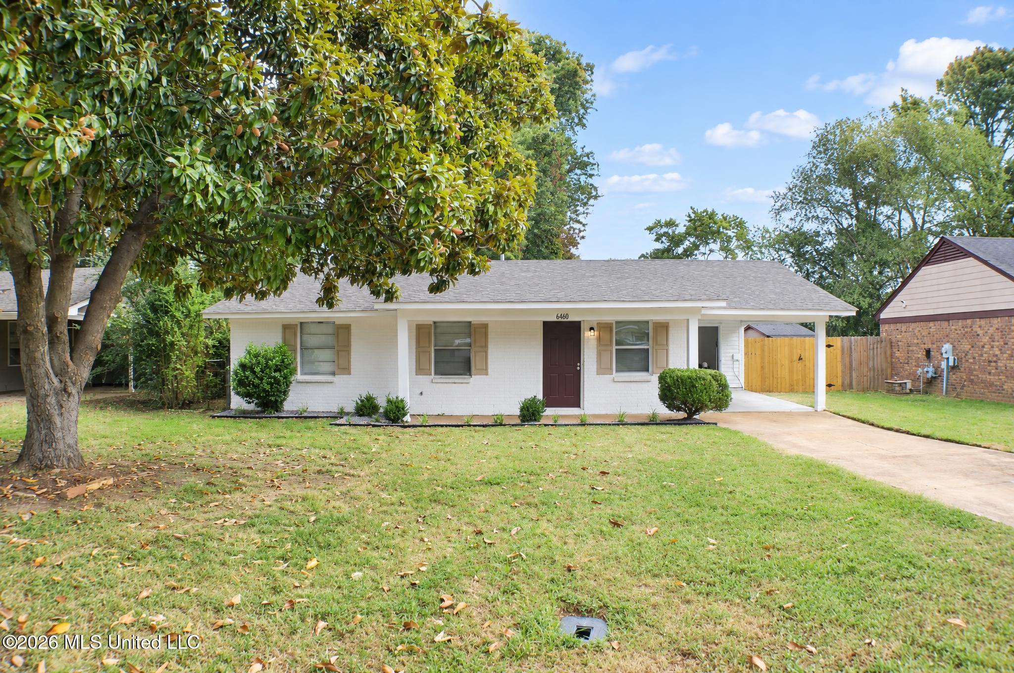 6460 Yorkshire Road Property Photo 2