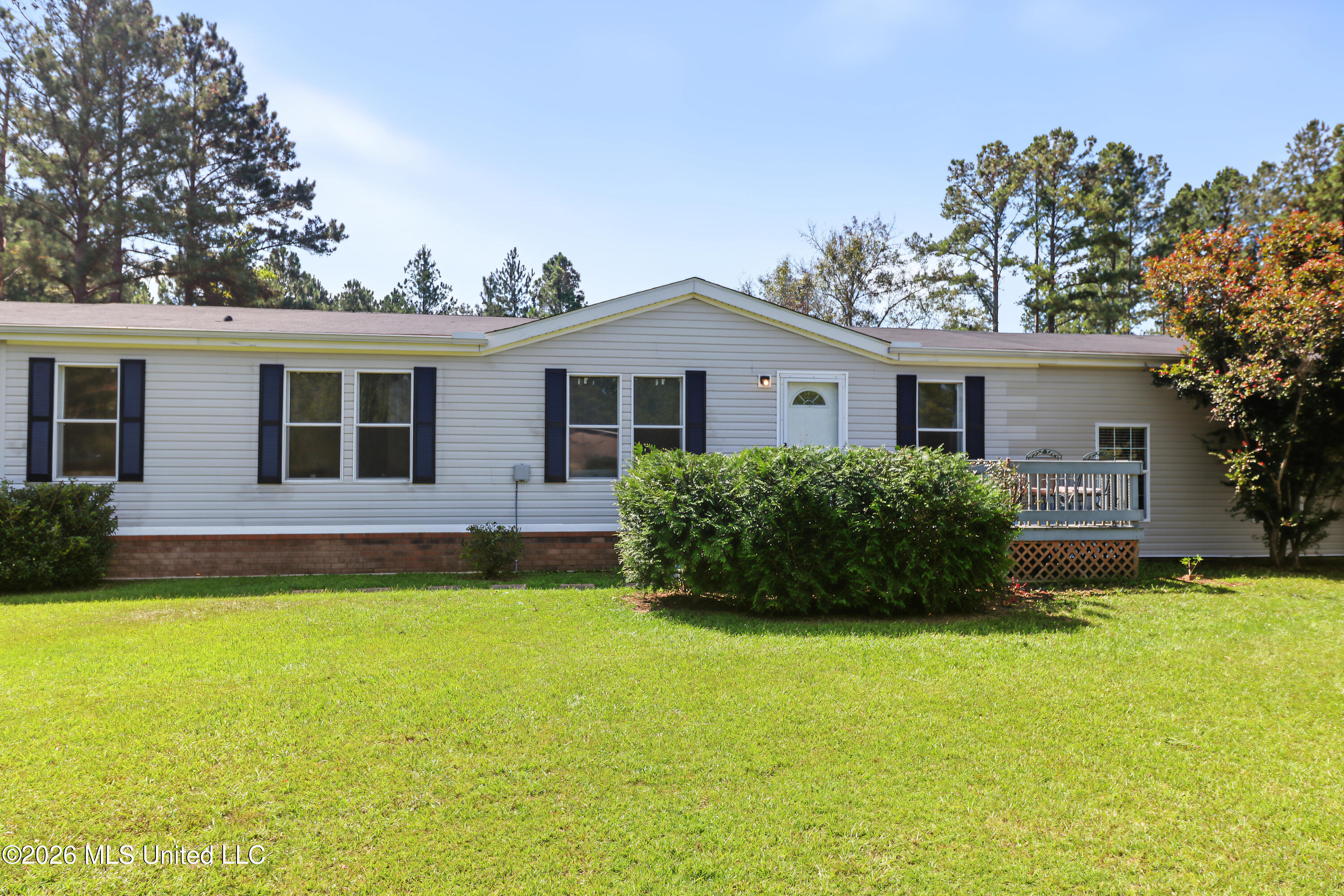 8805 Kingswood Drive Property Photo 1