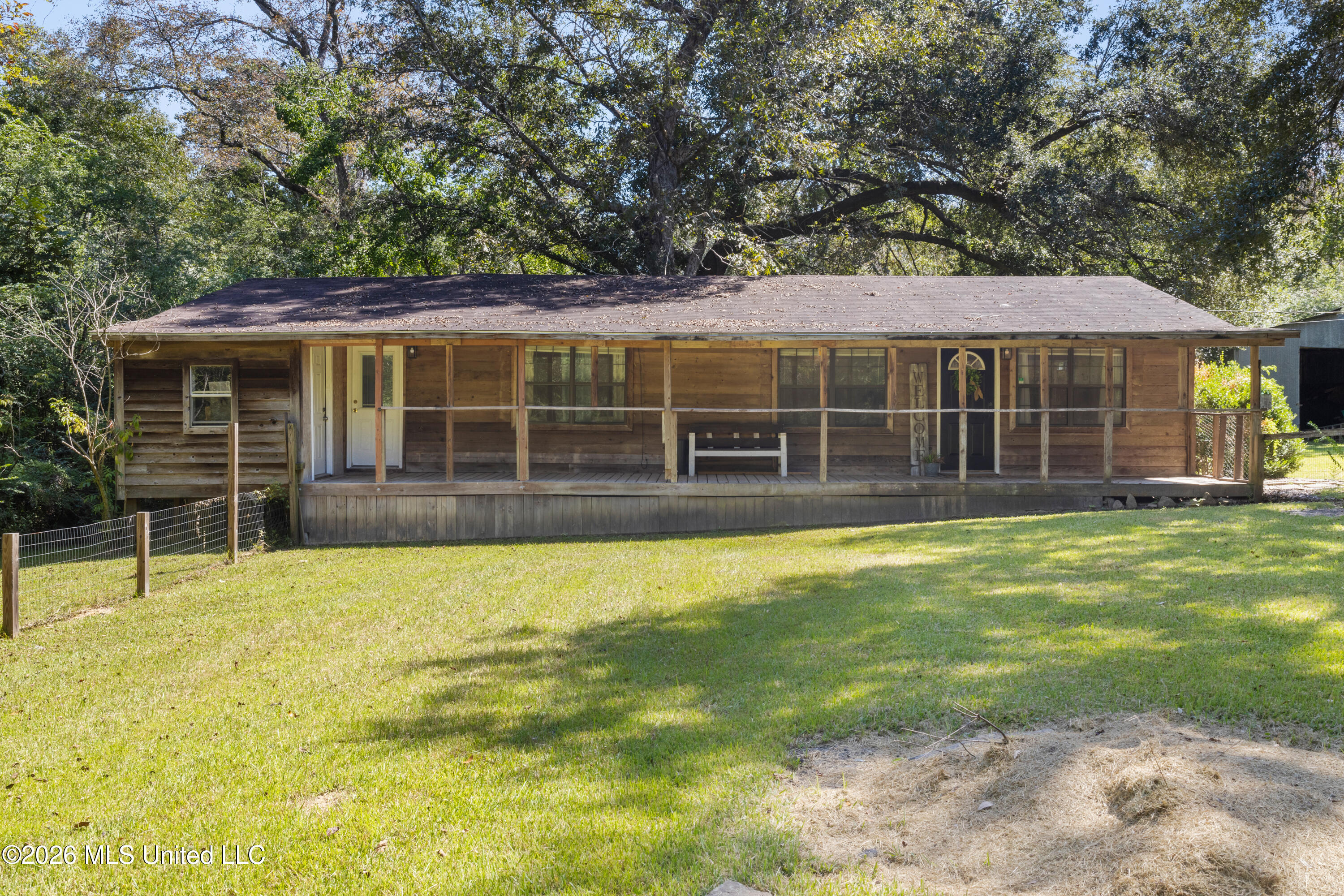 6404 Waltman Road Property Photo 1