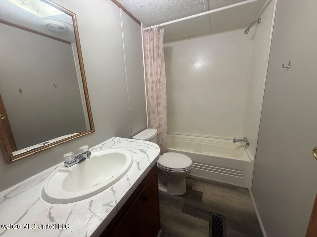 1055 County Road 222 Property Photo 9