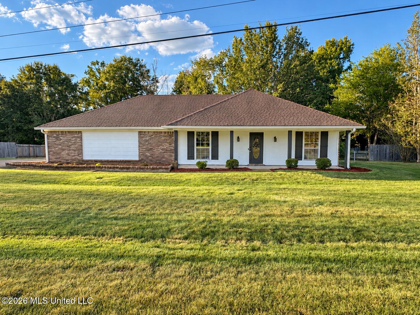 307 Siwell Meadows Drive Property Photo 1