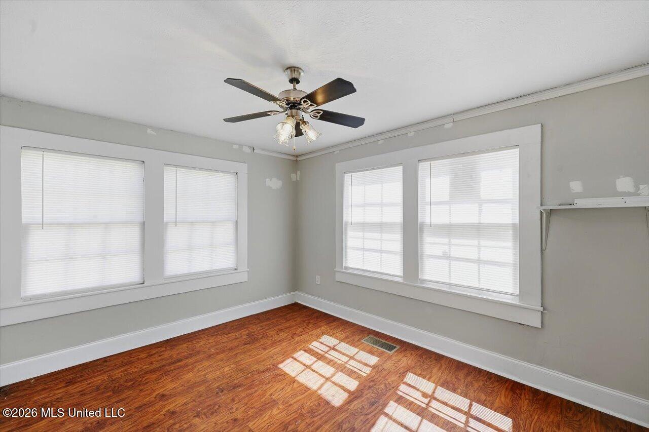 106 3rd Avenue Southwest Avenue Property Photo 18
