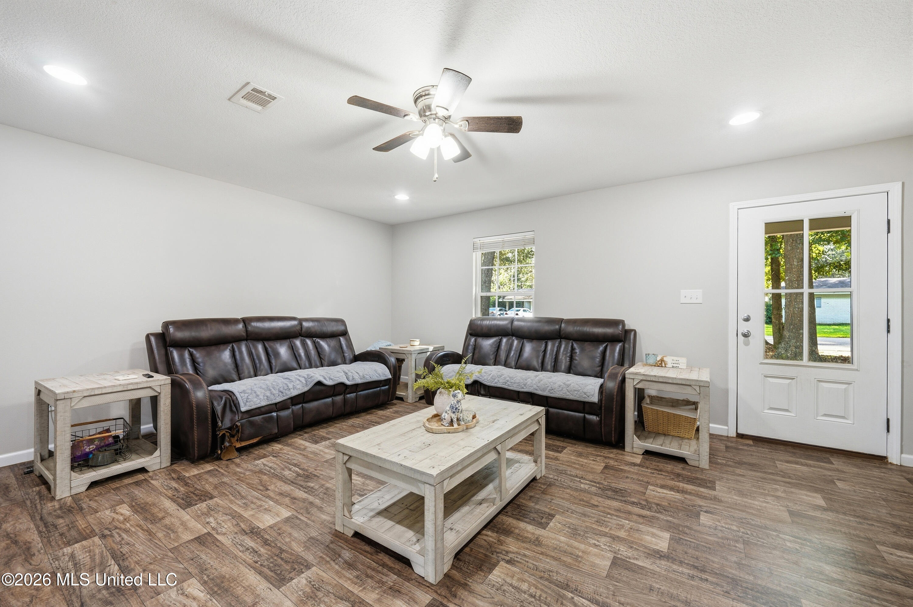 97 Meadow Drive Property Photo 3