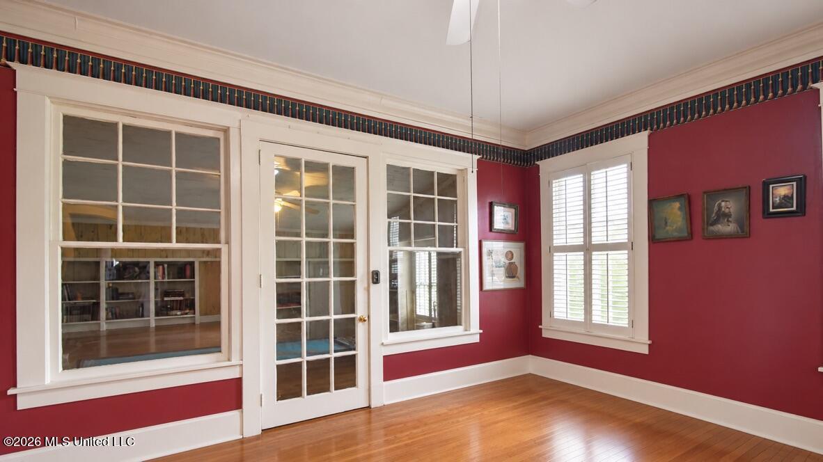 1211 River Road Property Photo 6