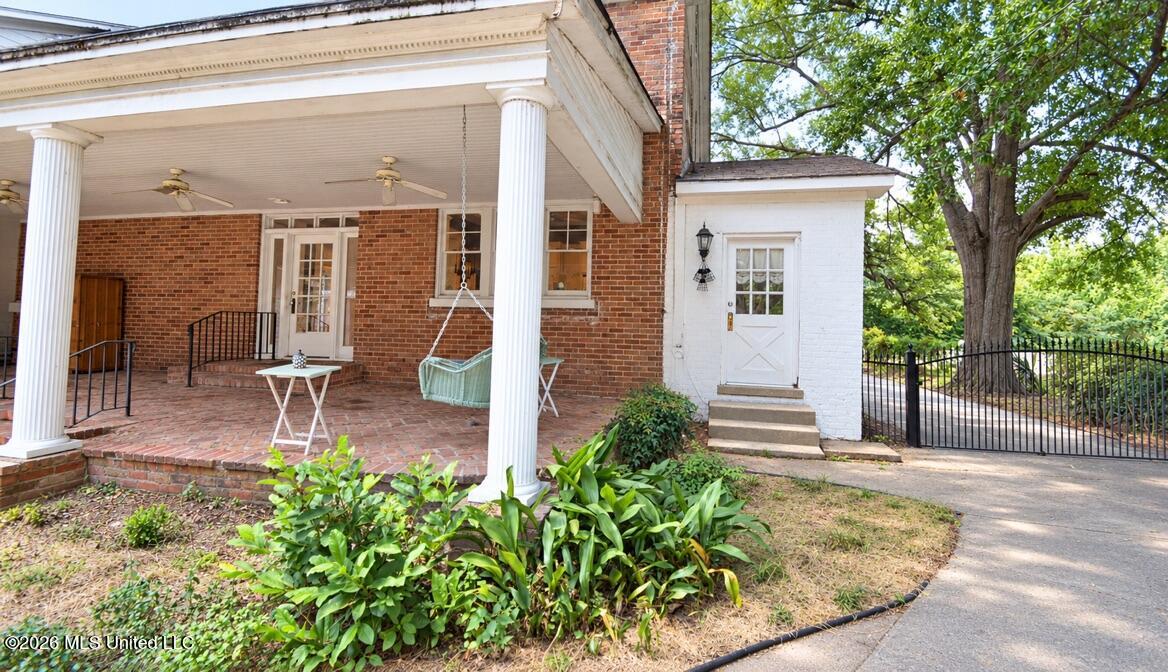 1211 River Road Property Photo 29
