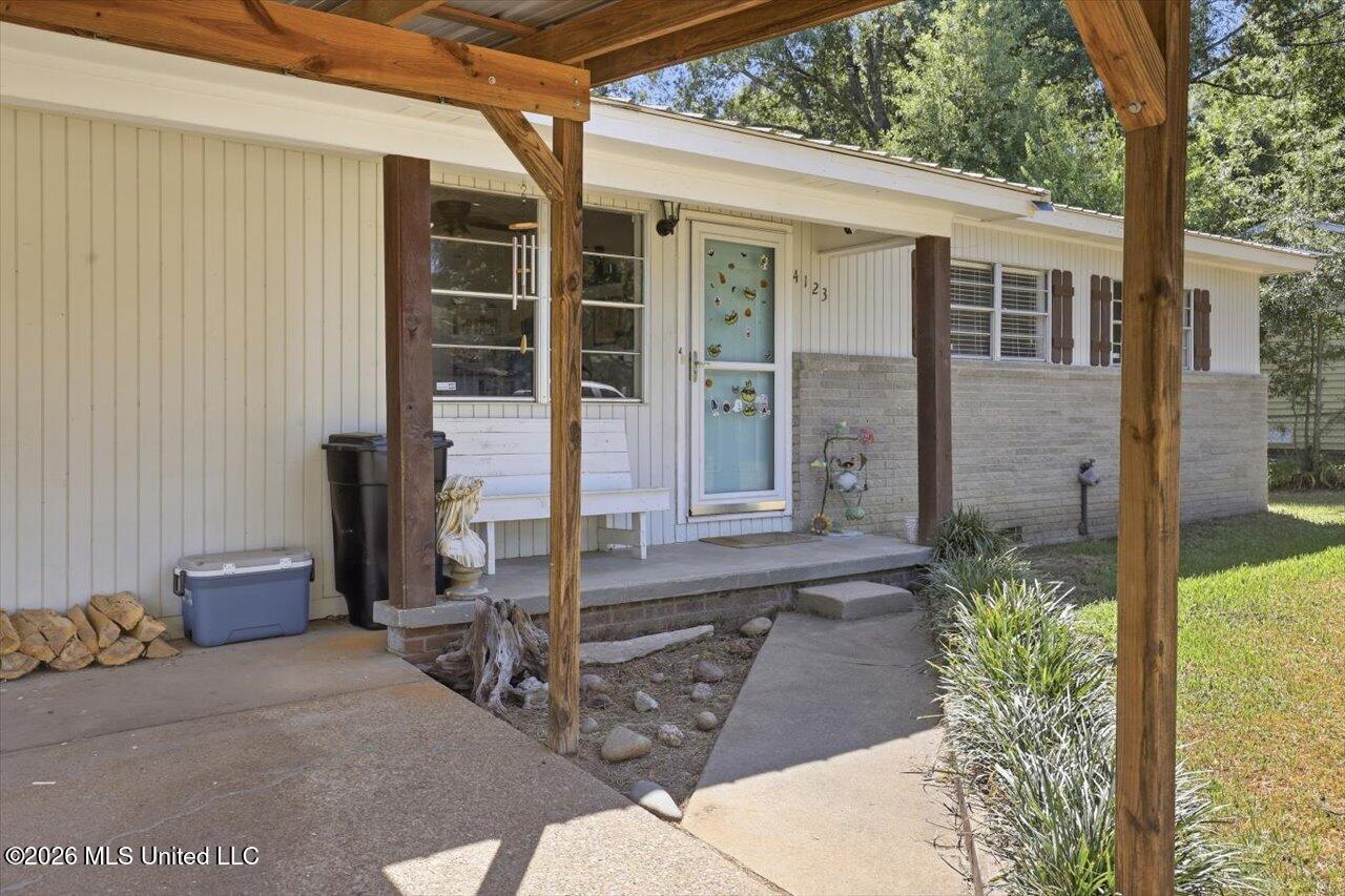 4123 Herrington Boulevard Property Photo 4