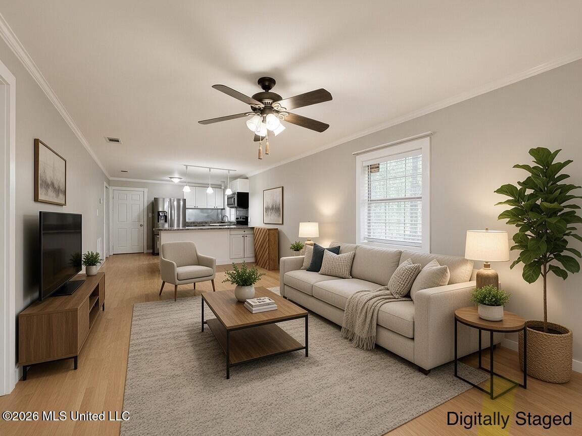 645 Zetus Road Property Photo 2