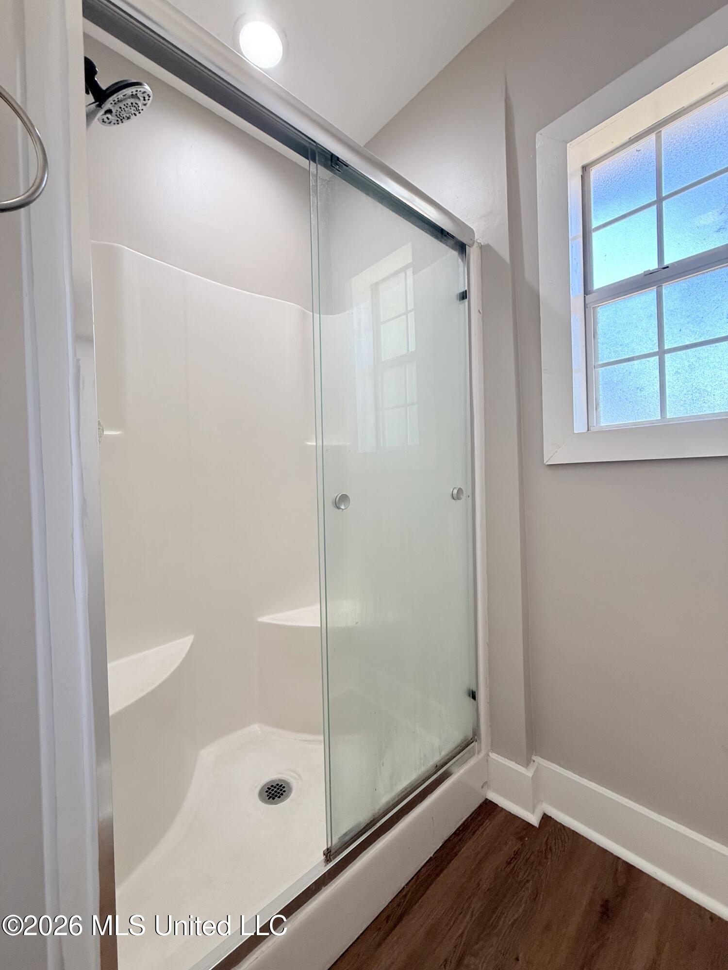 645 Zetus Road Property Photo 15