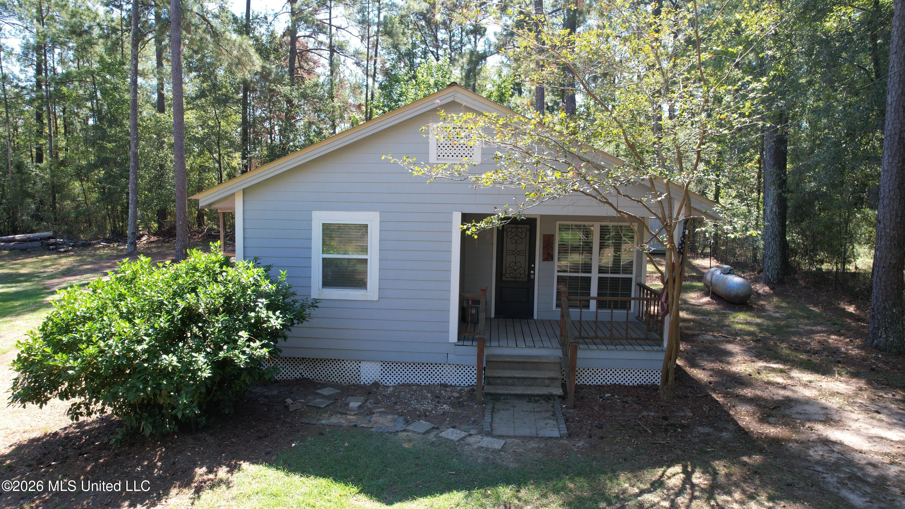 645 Zetus Road Property Photo 18