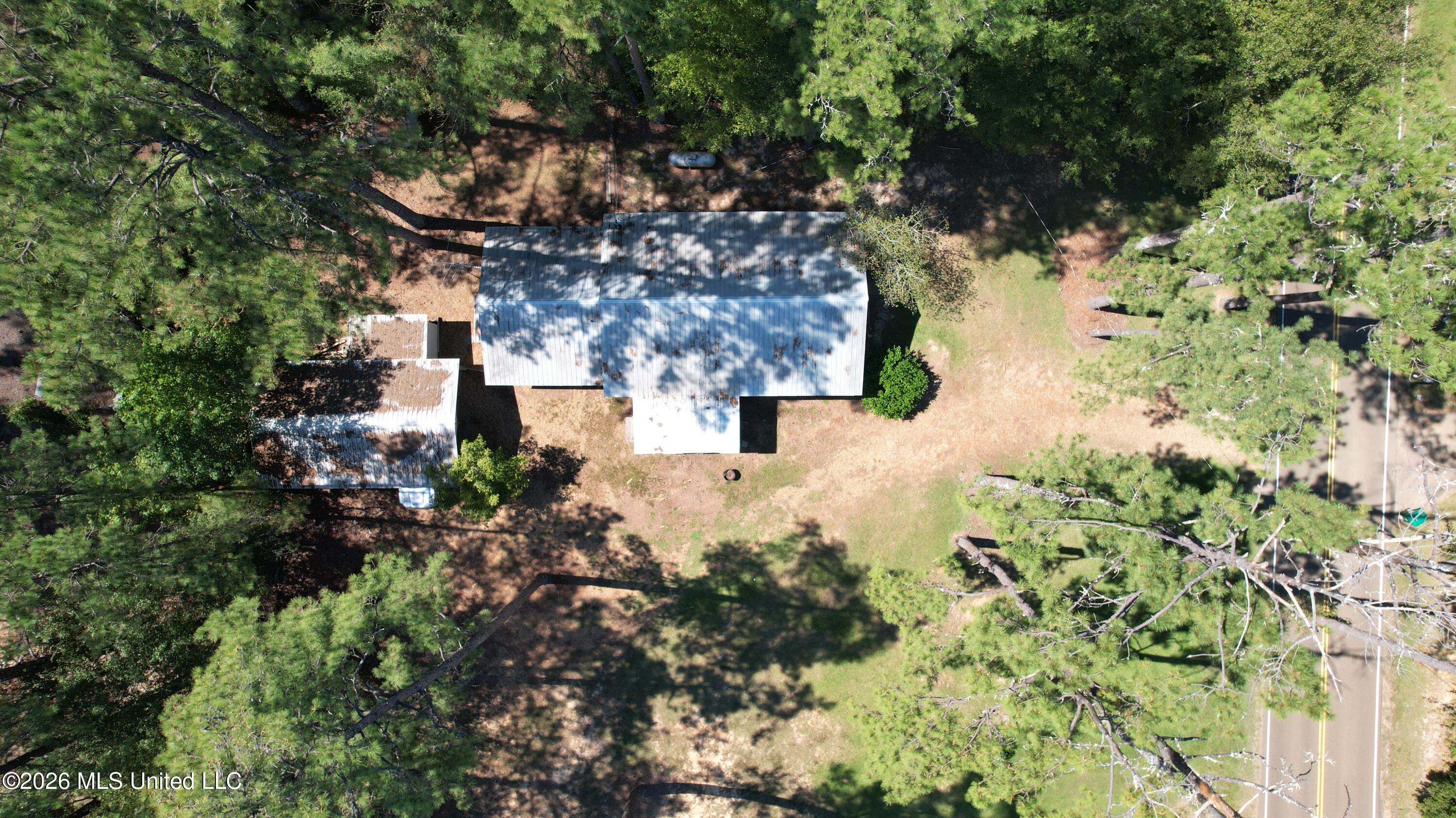 645 Zetus Road Property Photo 31