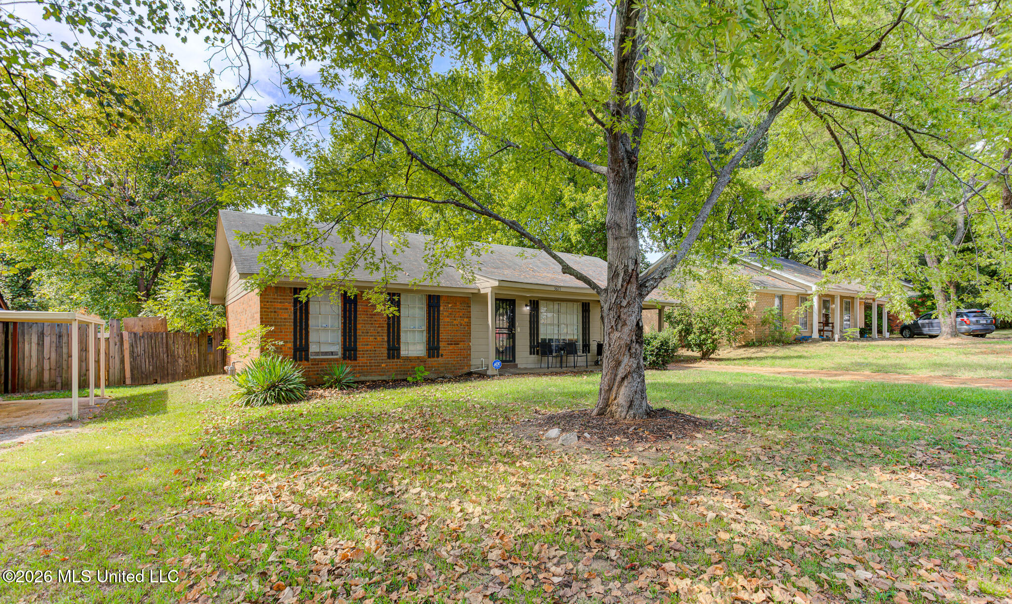 5671 Winterwood Drive Property Photo 2