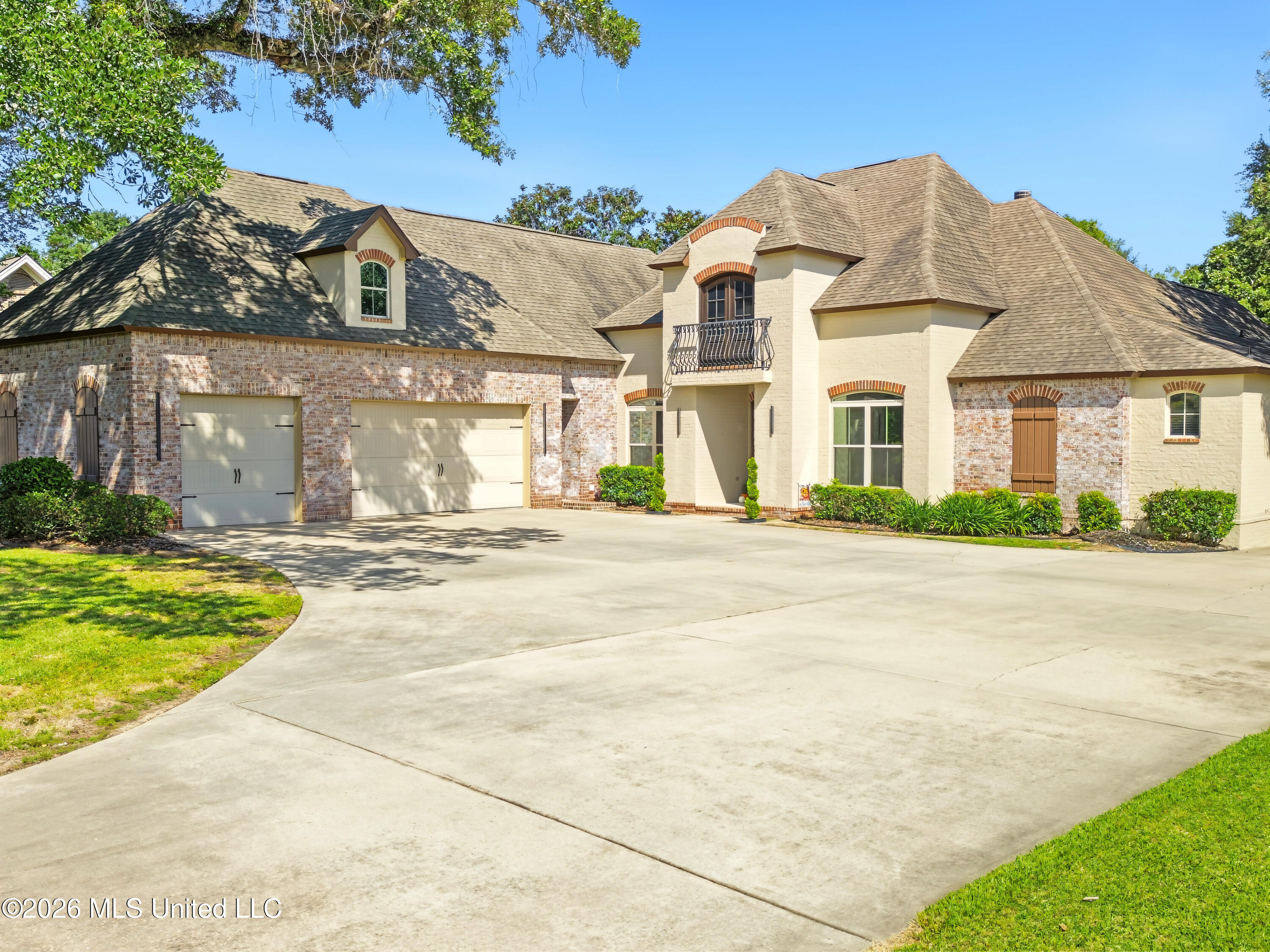 7296 Camellia Court Property Photo 1