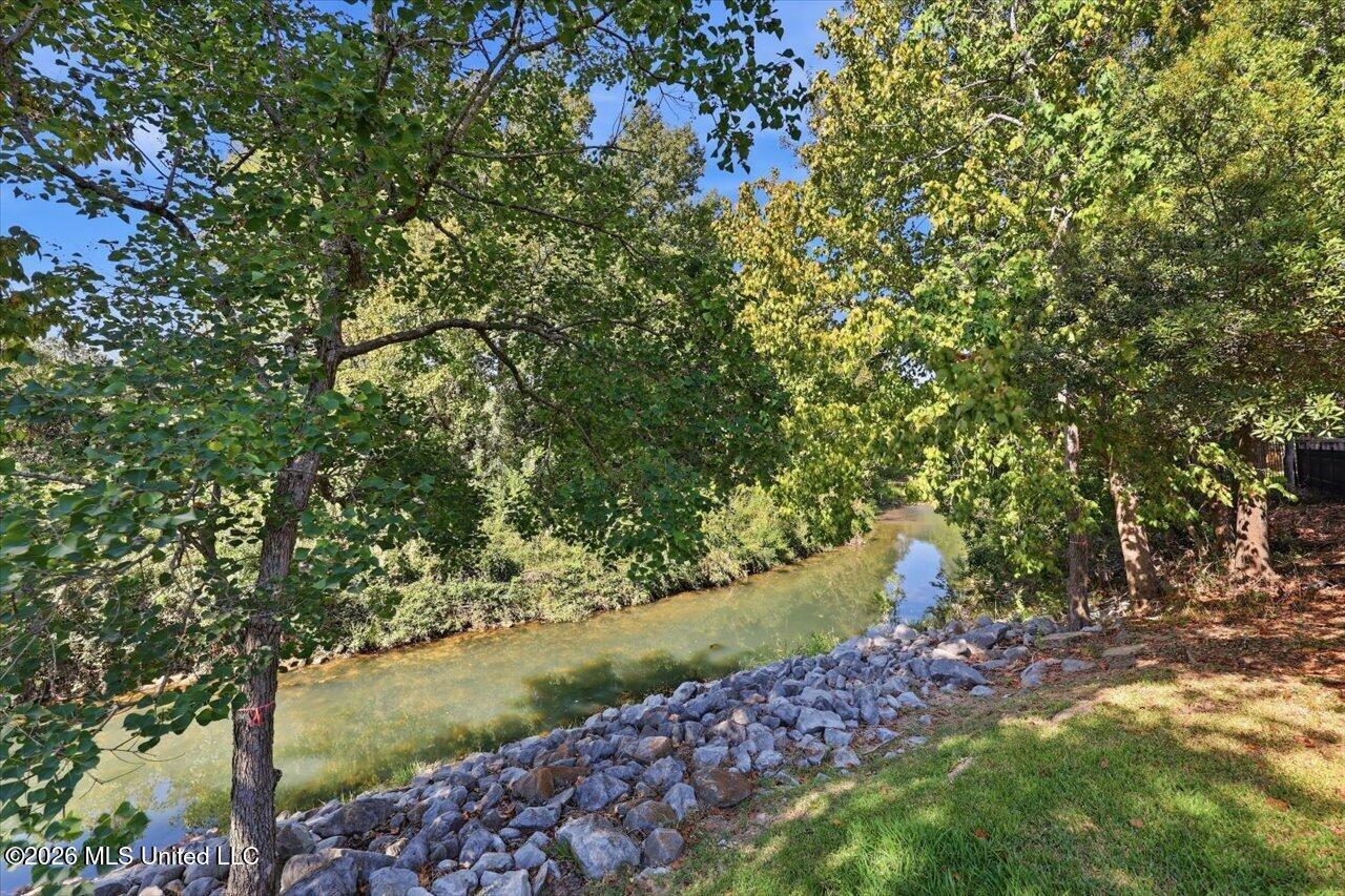 127 Eastside Drive Property Photo 1