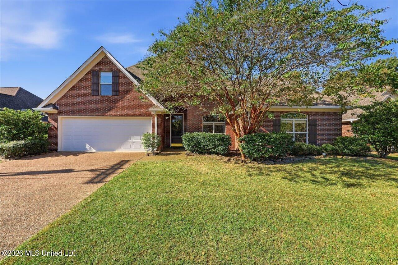 127 Eastside Drive Property Photo 1
