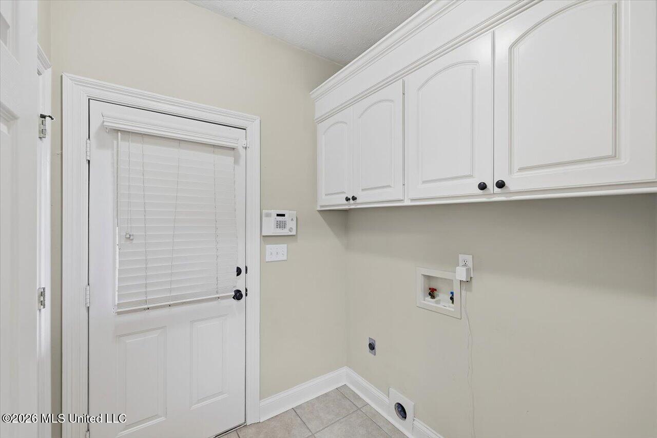 127 Eastside Drive Property Photo 19