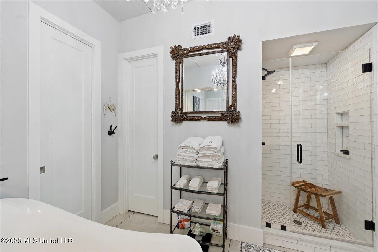 145 Republic Street Property Photo 18