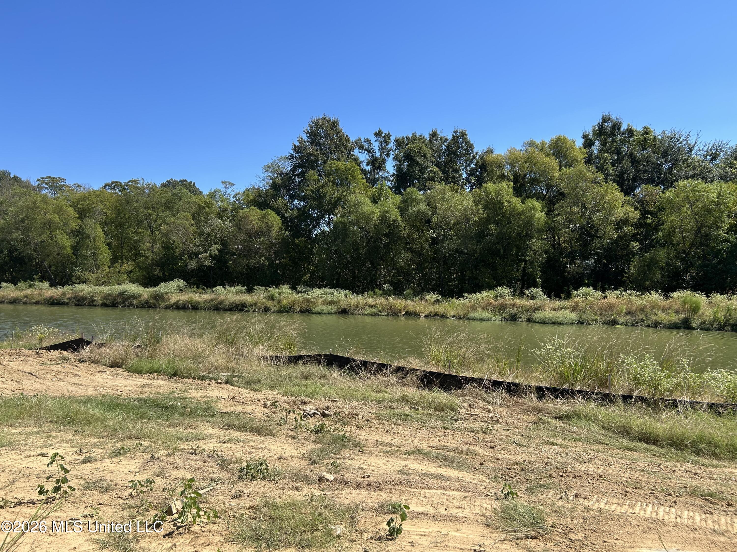 508 Friars Cove Property Photo 8