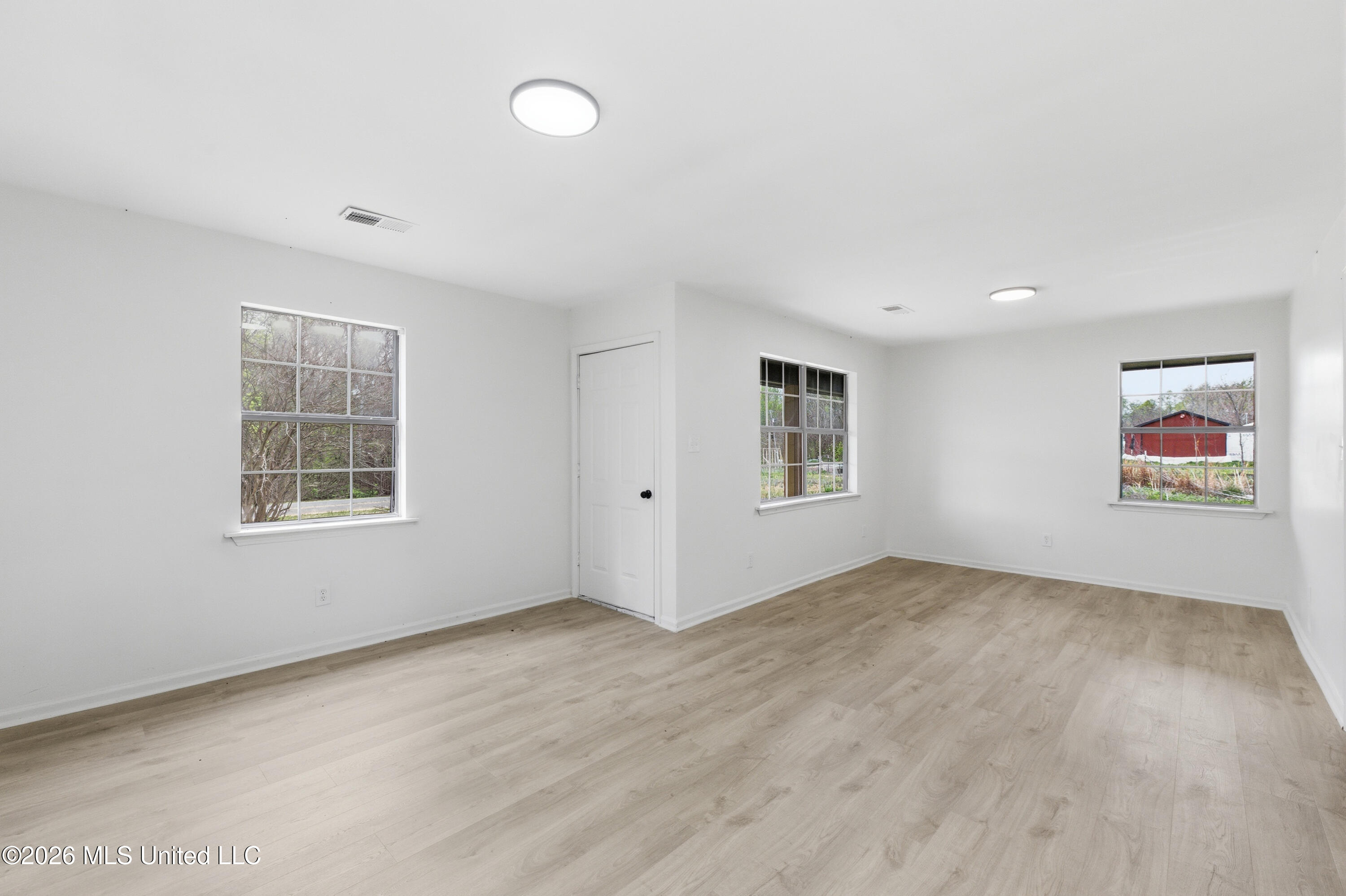 3448 Prichard Road Property Photo 3