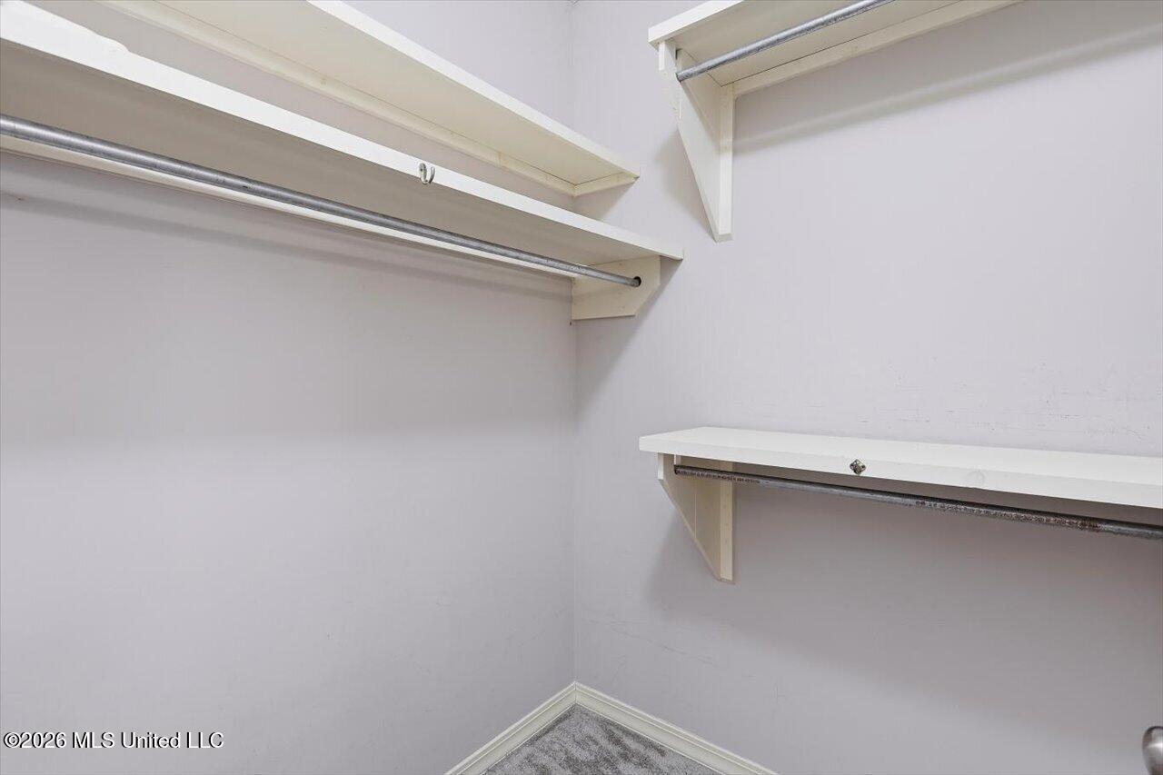405 Ashford Place Property Photo 25