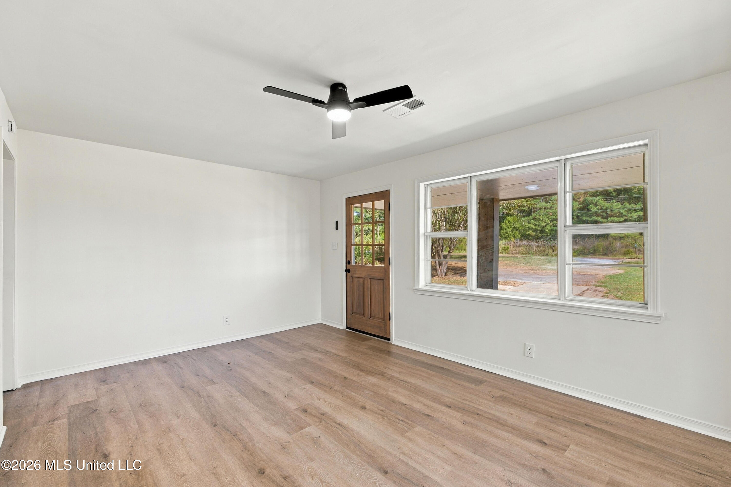 1493 Mount Sinai Road Property Photo 3