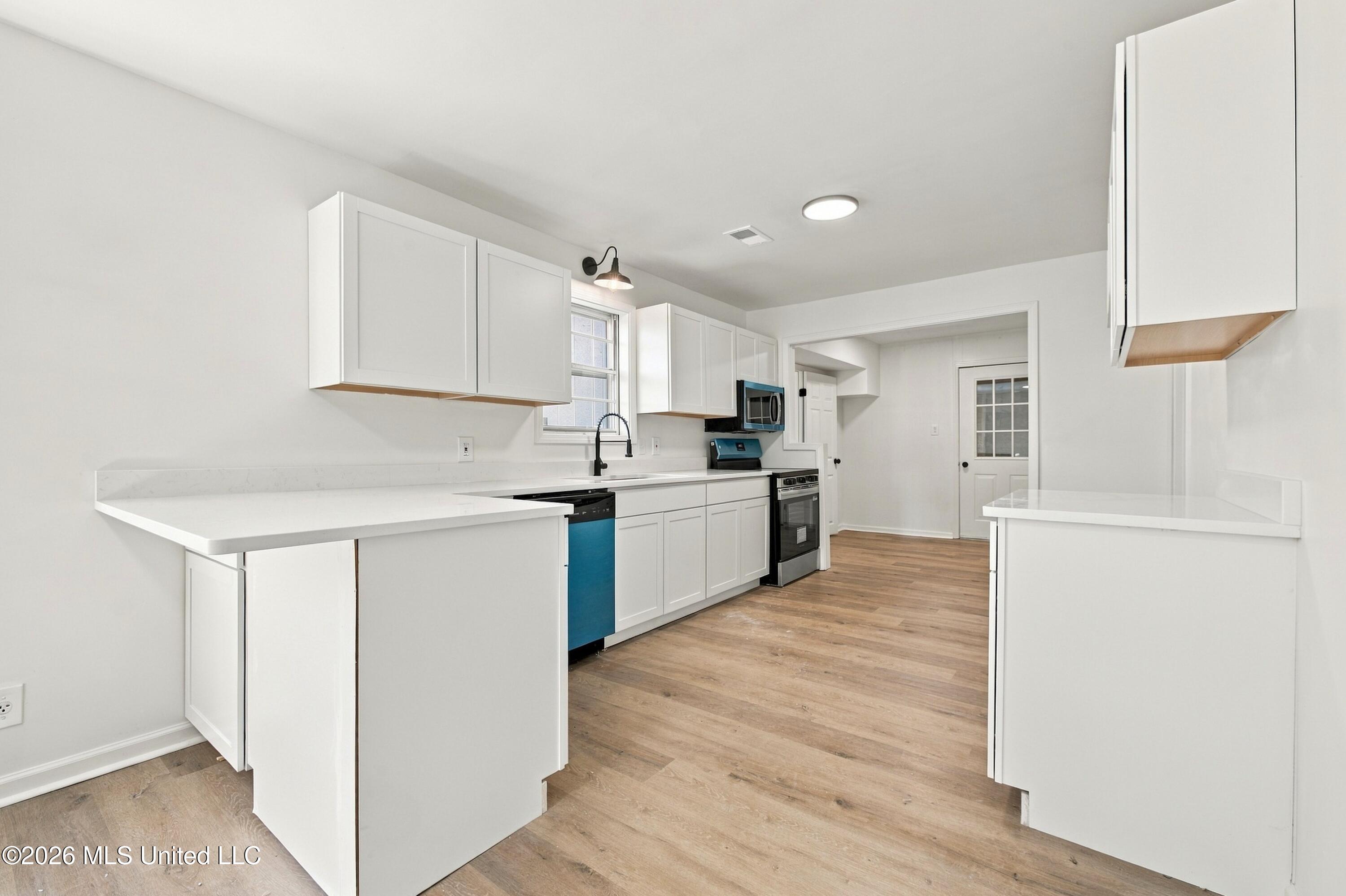 1493 Mount Sinai Road Property Photo 7