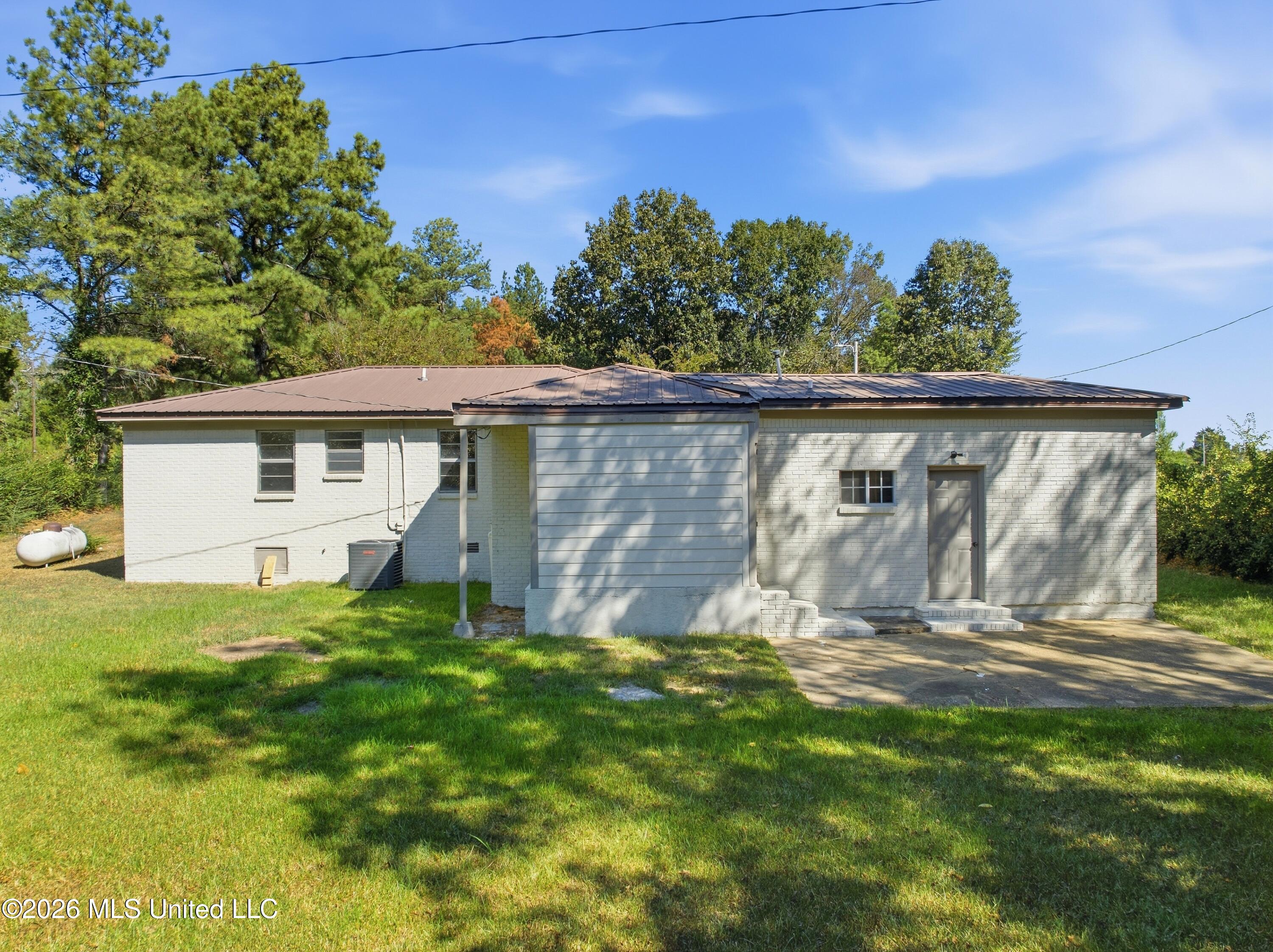 1493 Mount Sinai Road Property Photo 26