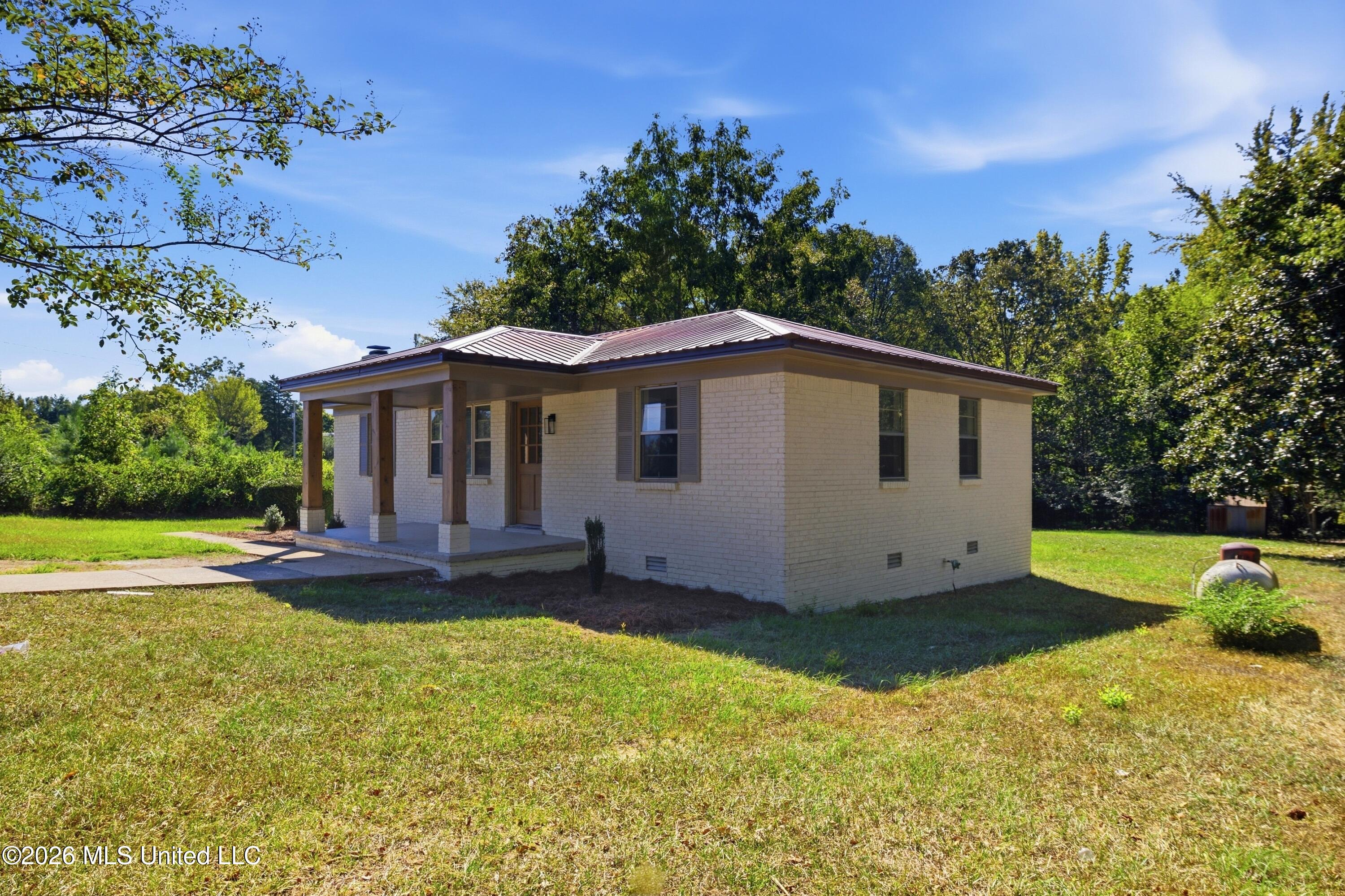 1493 Mount Sinai Road Property Photo 32