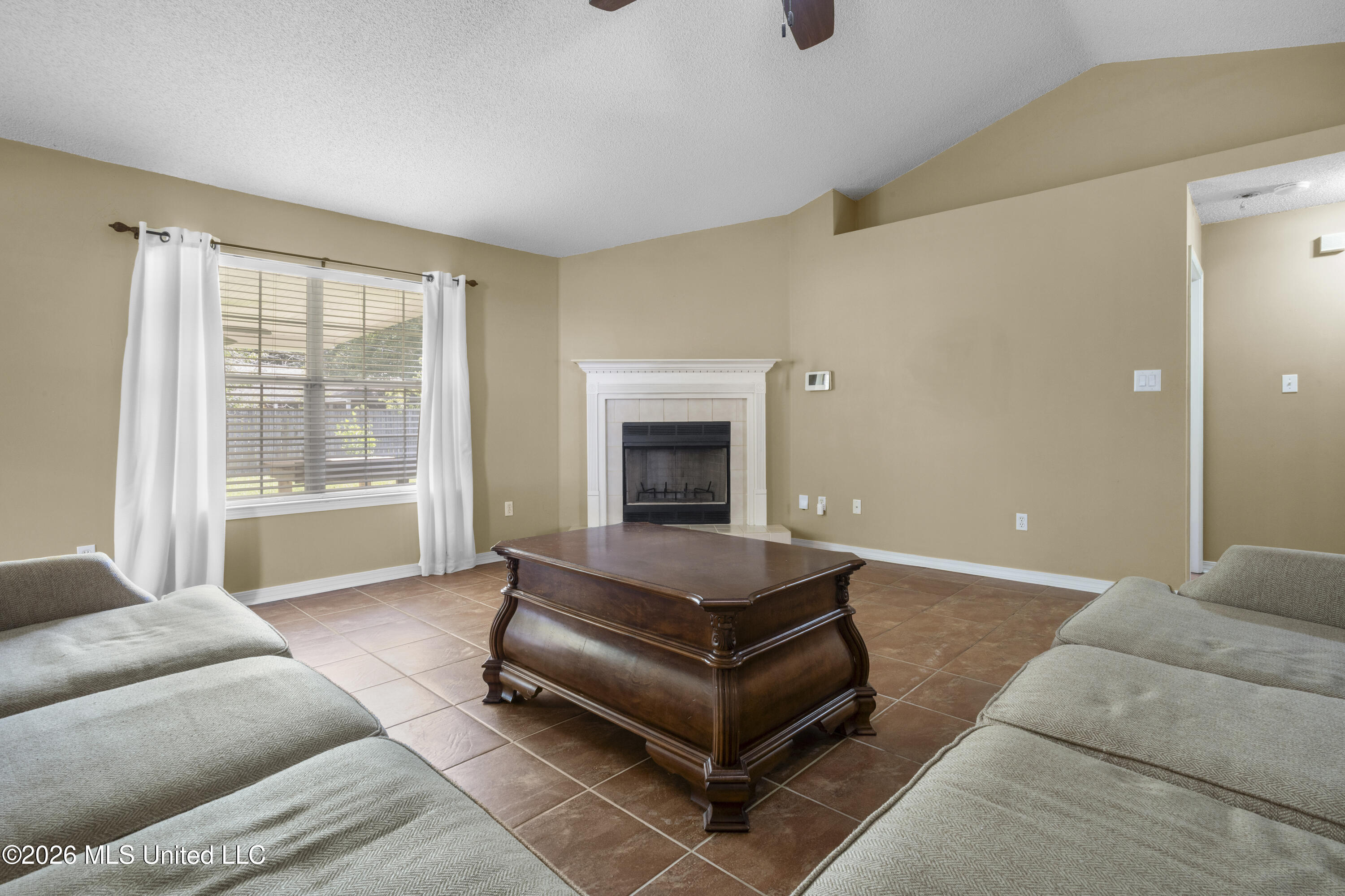 1622 Lori Drive Property Photo 9