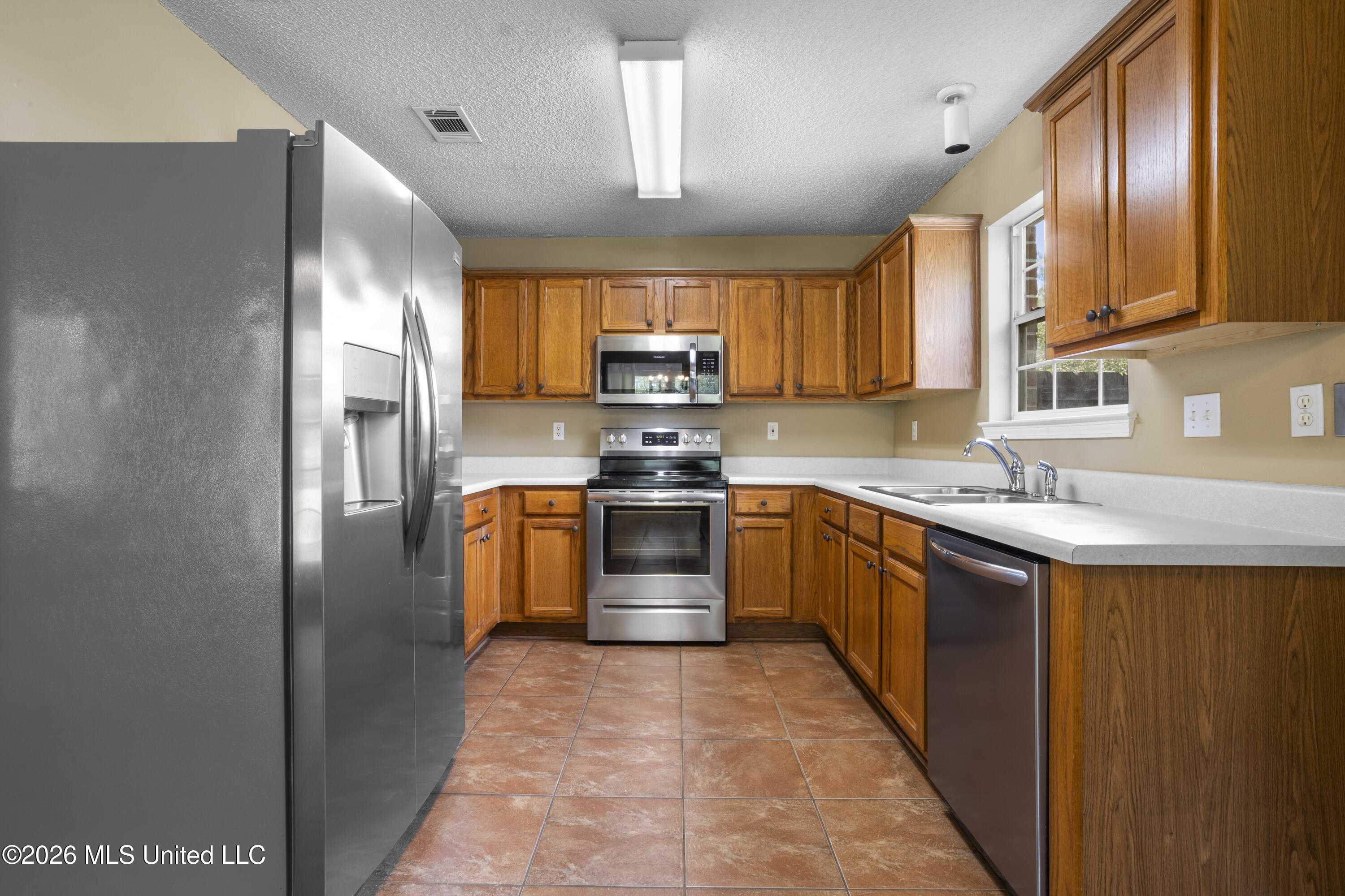 1622 Lori Drive Property Photo 12