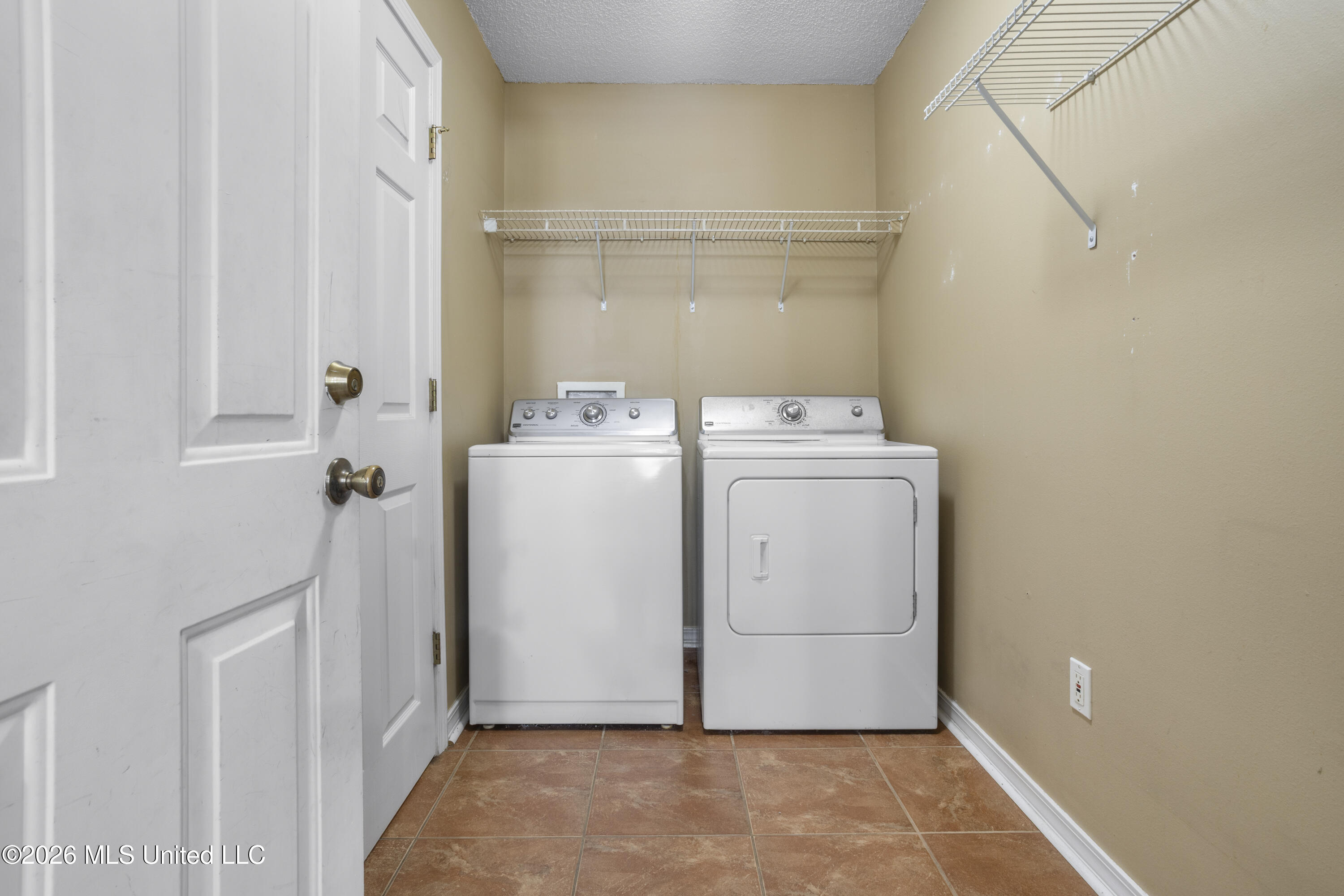 1622 Lori Drive Property Photo 26