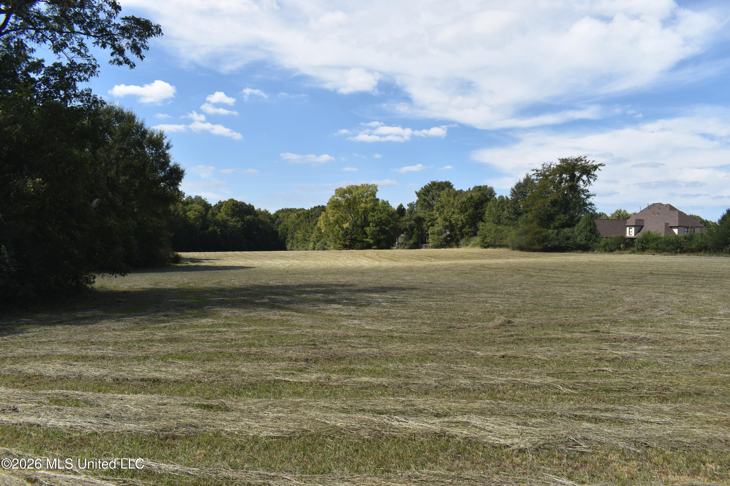 1400 S Byhalia Road Property Photo 12