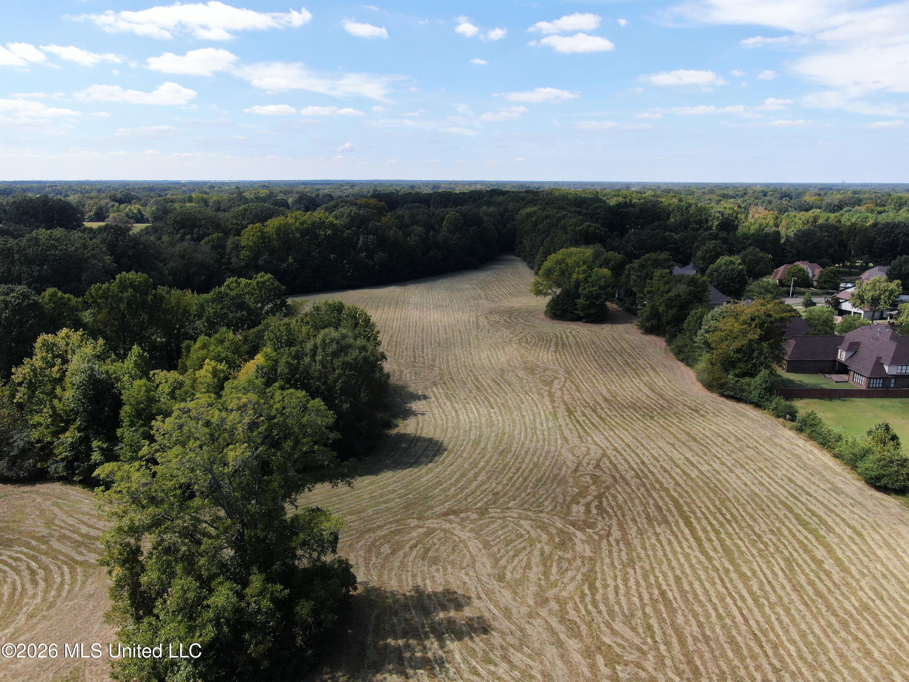1400 S Byhalia Road Property Photo 13